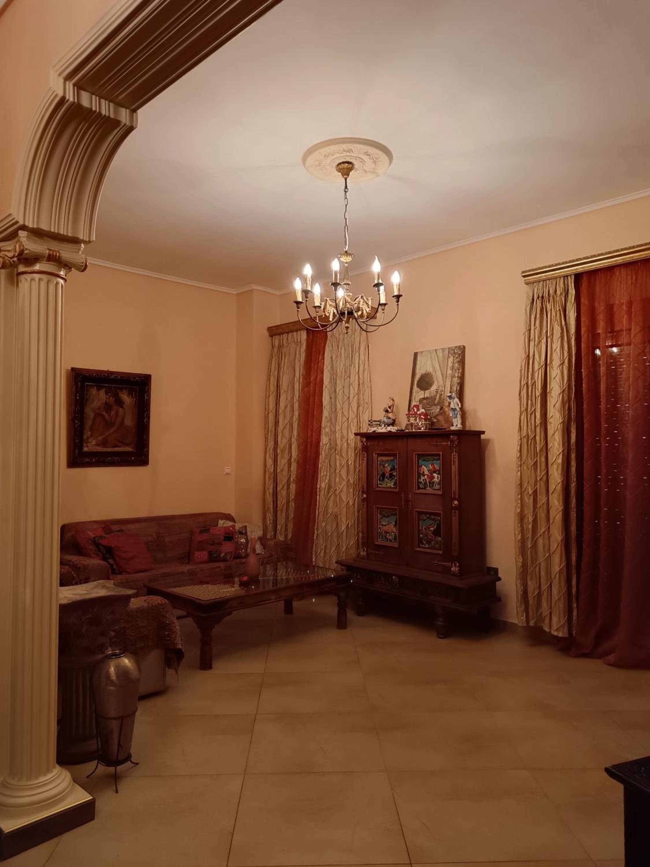 Eleni's Astrous Home