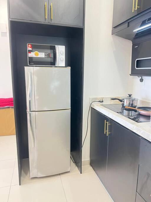 Cozy kenwingston platz kl 2-5pax 2BR&2BR Klcc view pakin netflx 3705A