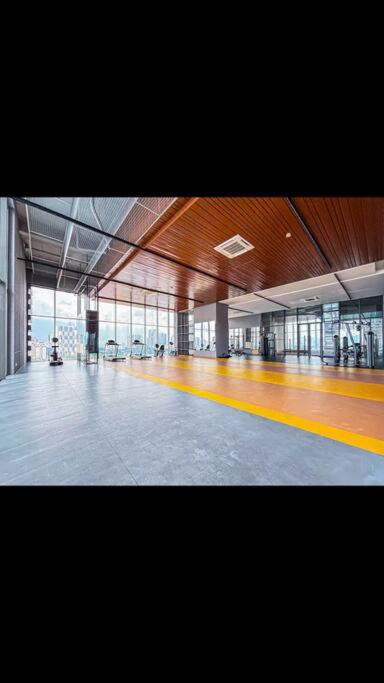 Cozy kenwingston platz kl 2-5pax 2BR&2BR Klcc view pakin netflx 3705A