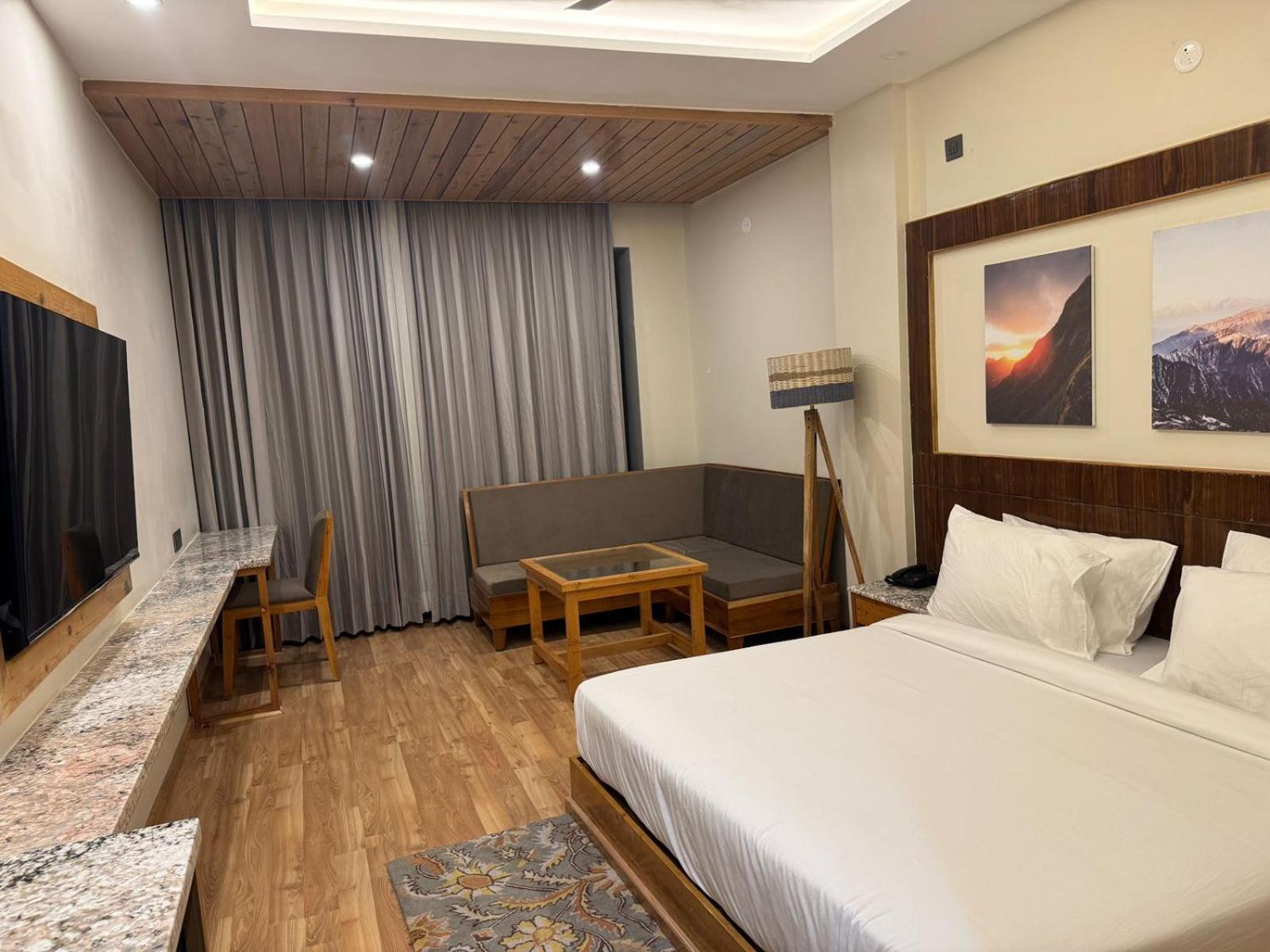 The Uttrayan - Luxury meets tranquility
