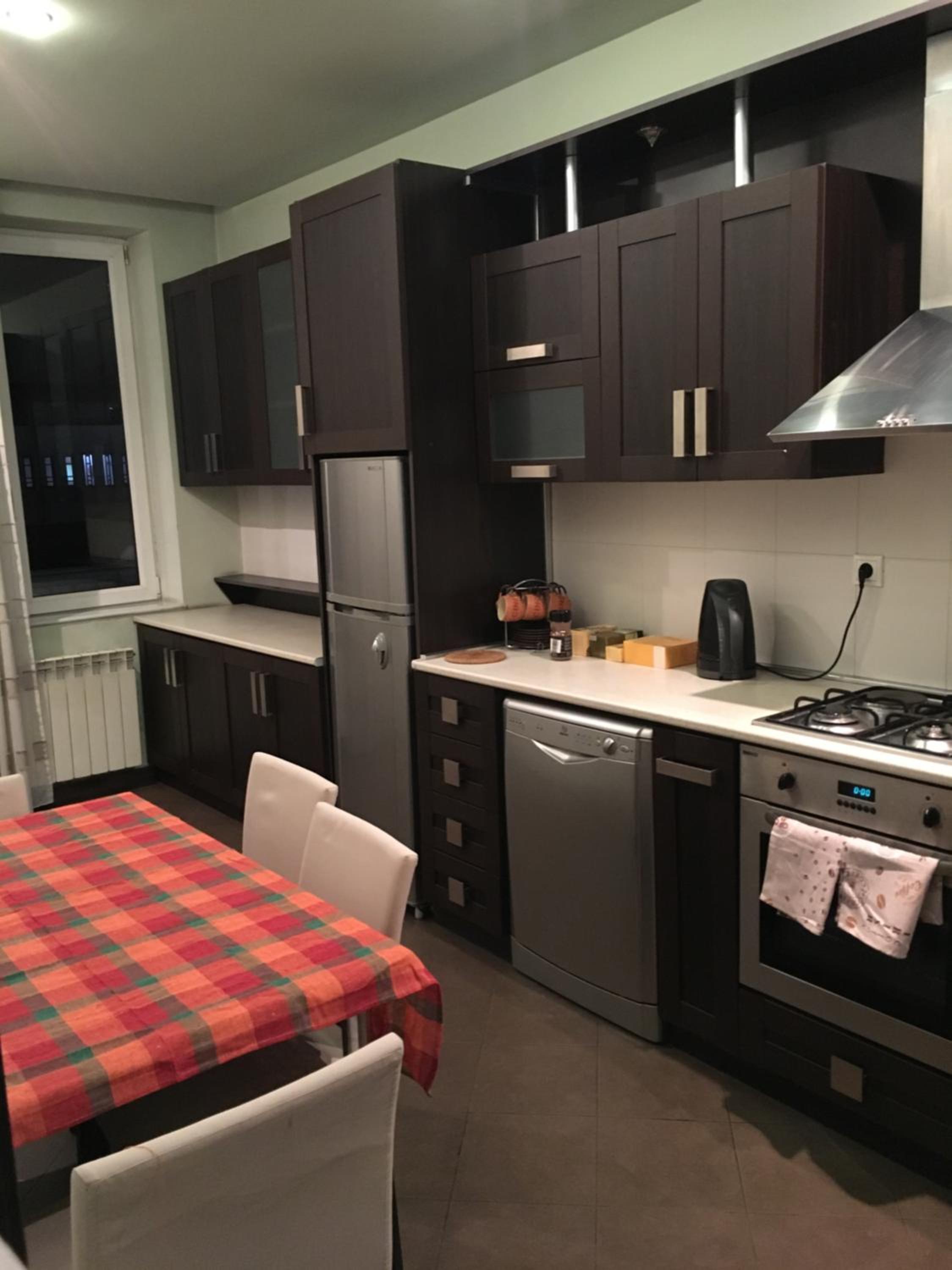 Modern and Cozy Apartment in the City Center view 4