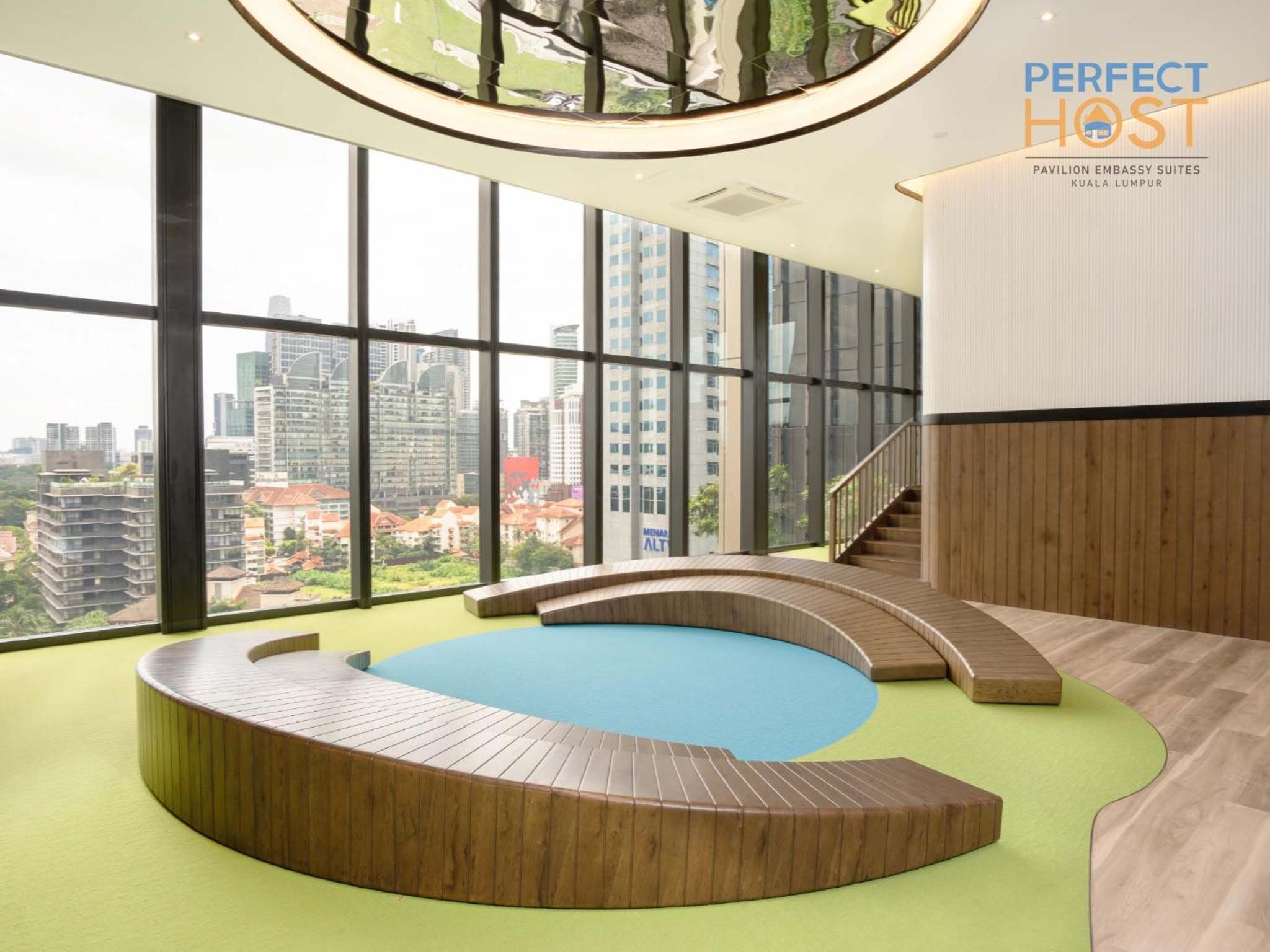 Pavilion Embassy Suites KL by Perfect Host