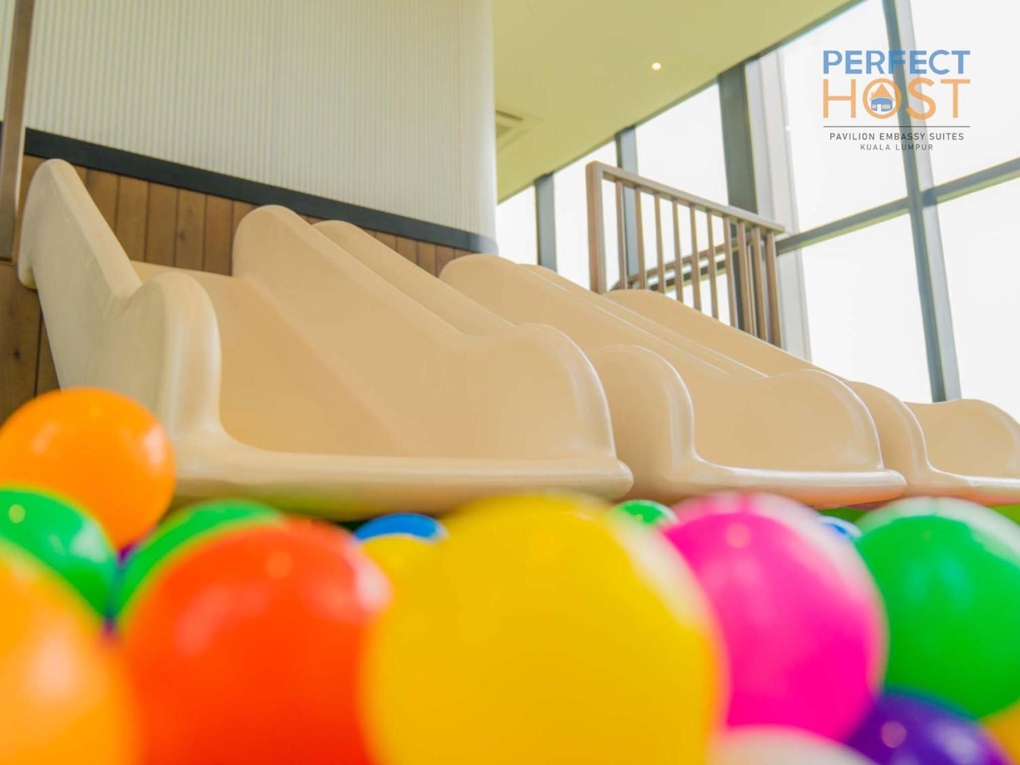 Pavilion Embassy Suites KL by Perfect Host