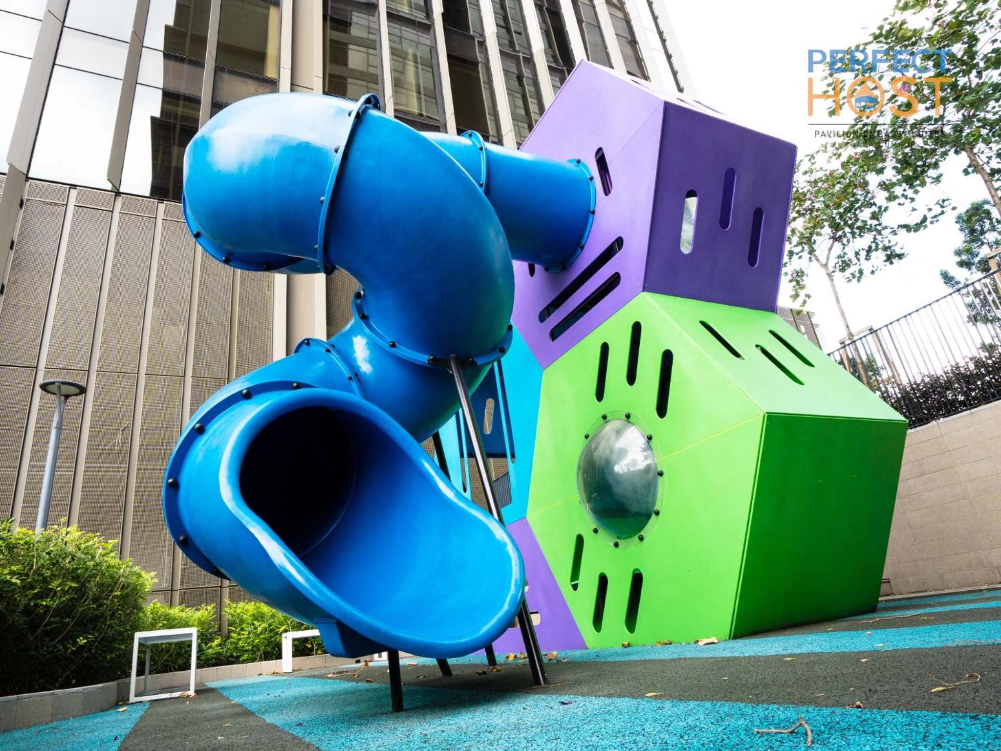 Pavilion Embassy Suites KL by Perfect Host