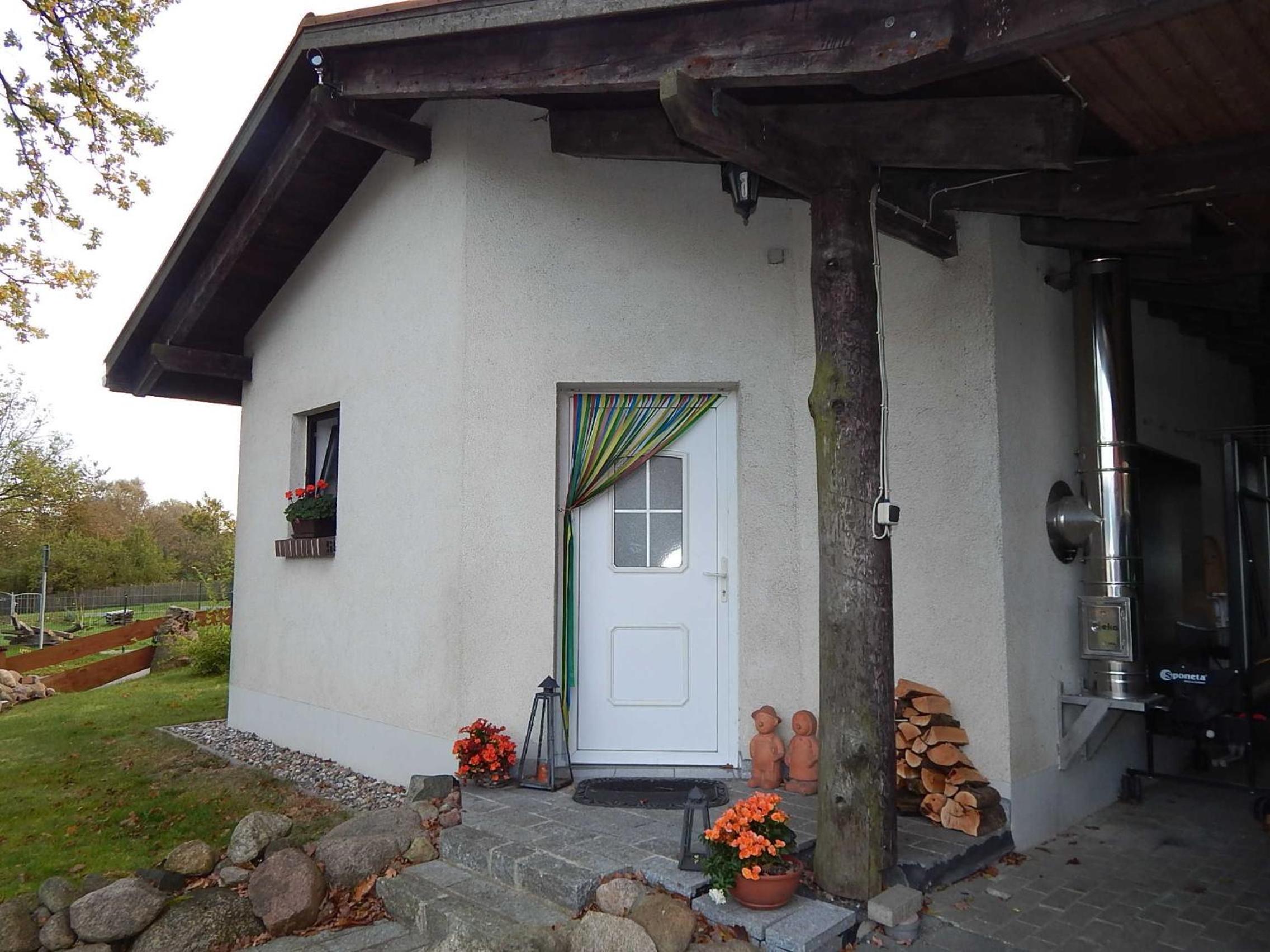 Ferienhaus mit Waldsauna am Kranichfeld
