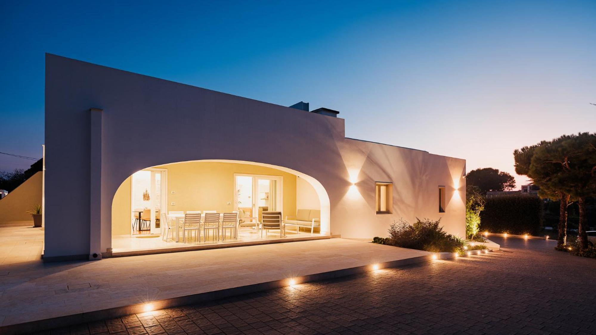 VILLA BELLINA 6, Emma Villas view 2
