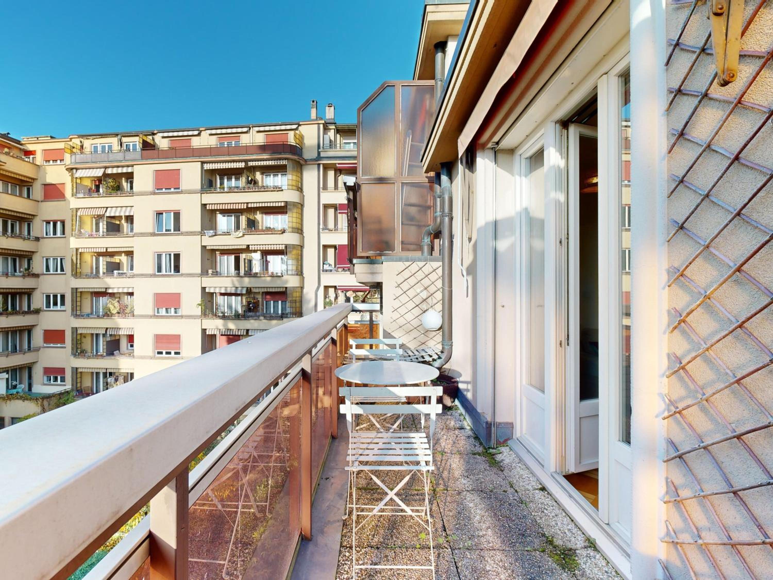Bright flat in the heart of Lausanne