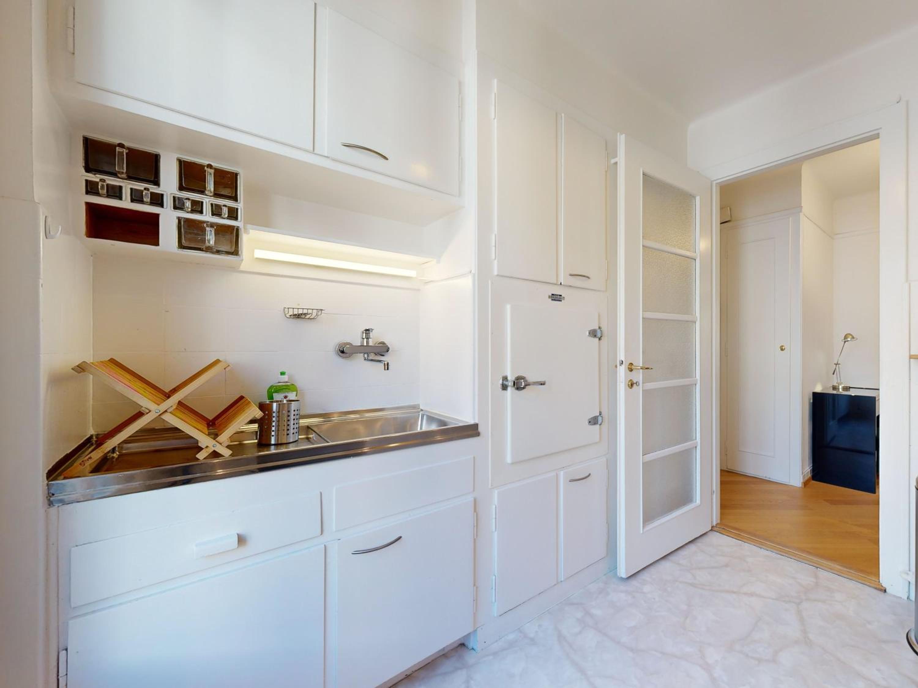 Bright flat in the heart of Lausanne