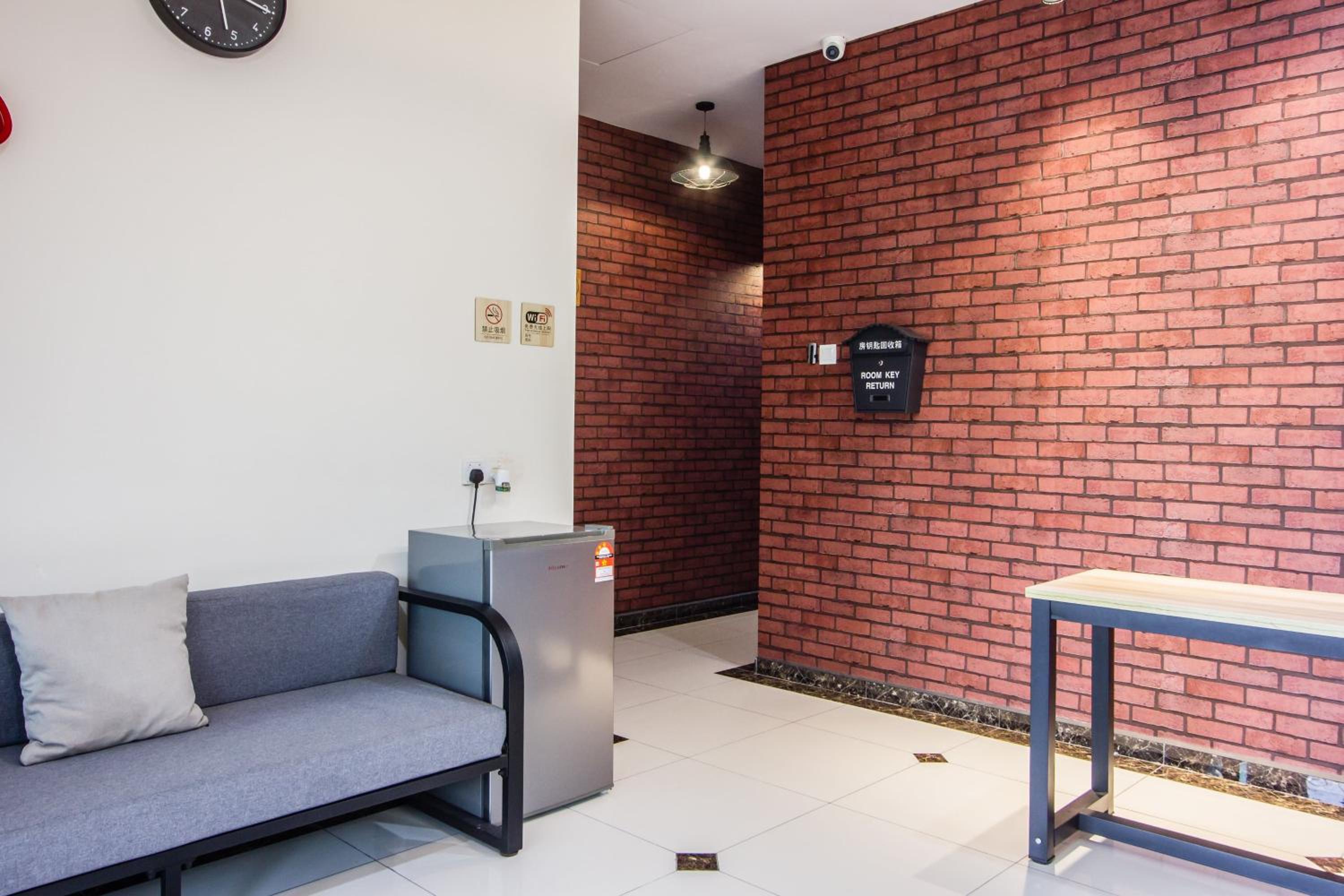 Surprised Homestay by uBook photo 5