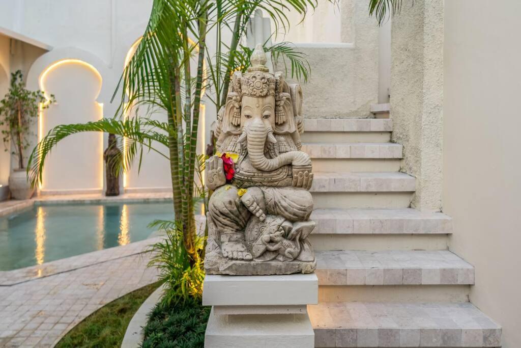 Majestic Estate in Canggu - Yamuna Villa view 2