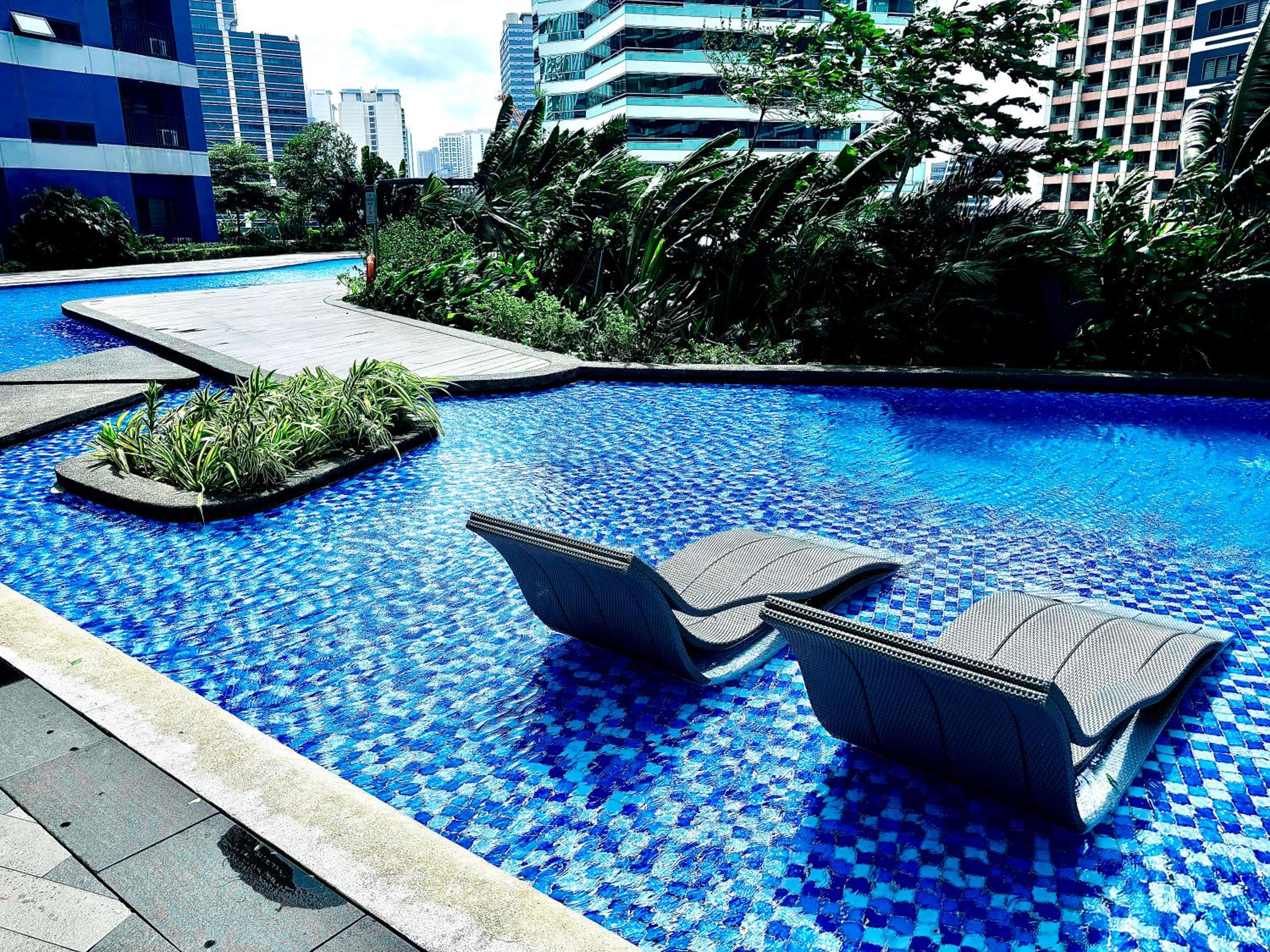 Ikigai Charlie Makati Condo Premium Comfort & Luxury