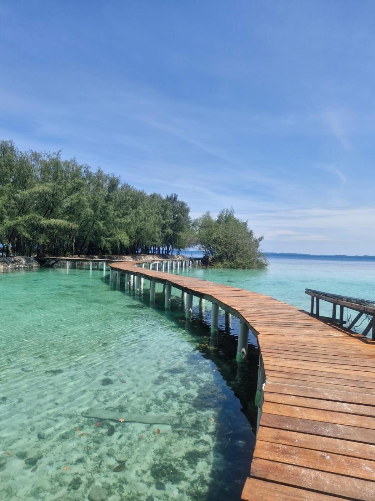 Beach Front Villa in Kotok Besar