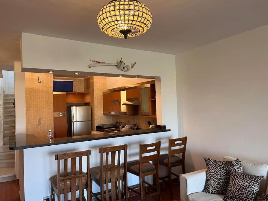 Cozy duplex Ein Bay