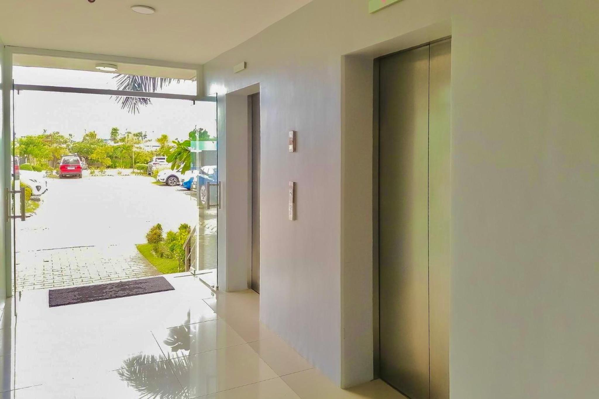 Spacious Condo Unit with Balcony view 2