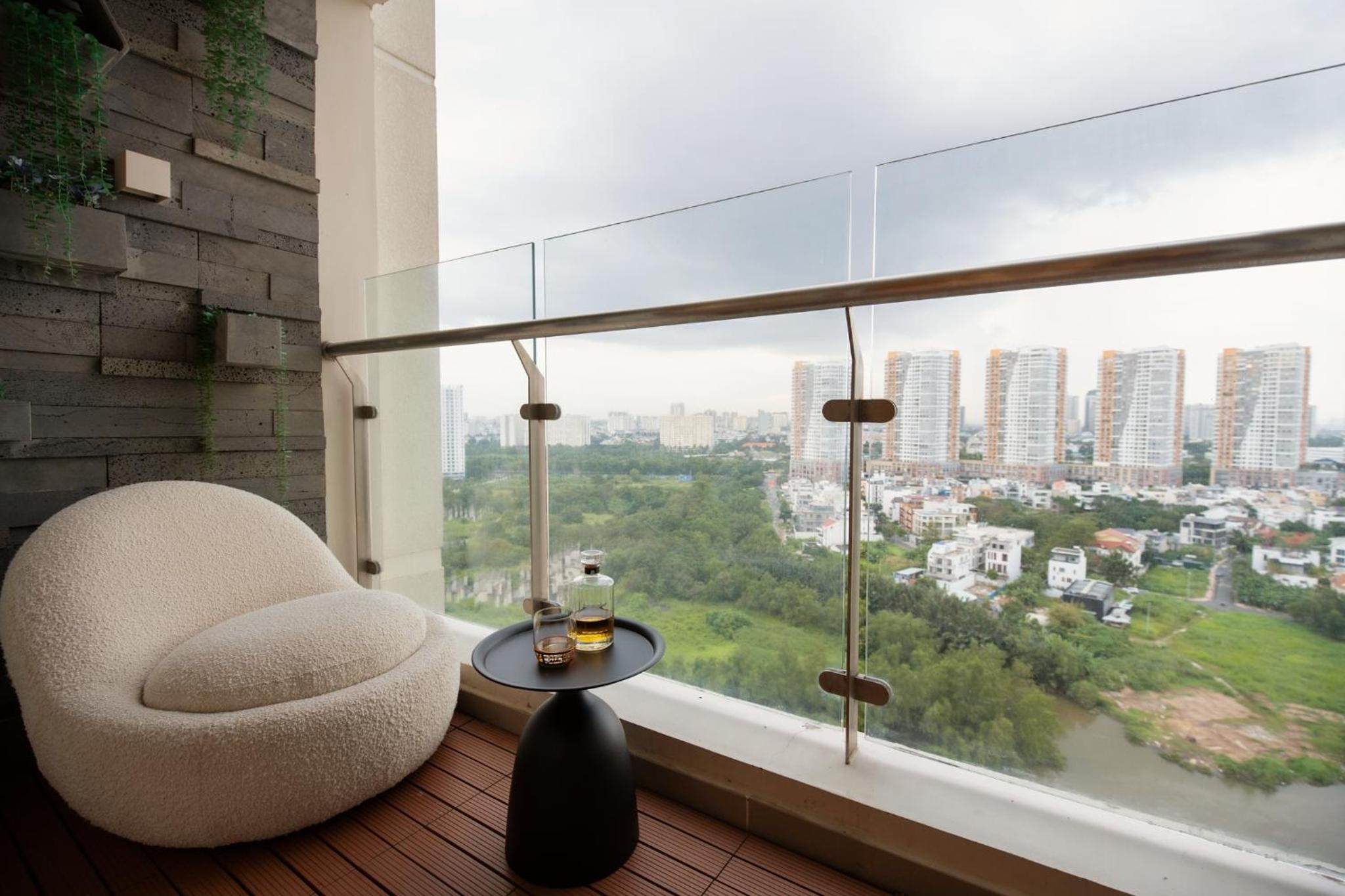 2 bedroom Diamond island Apartment, Luxury in nature, District 2 Lagomhome 1611