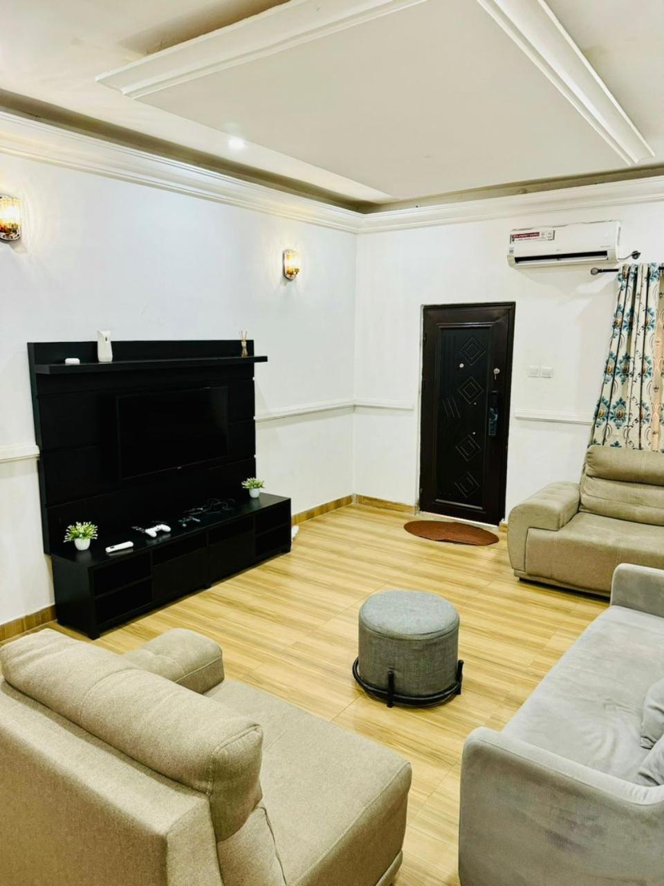 Shua Apartment wuse2 view 2