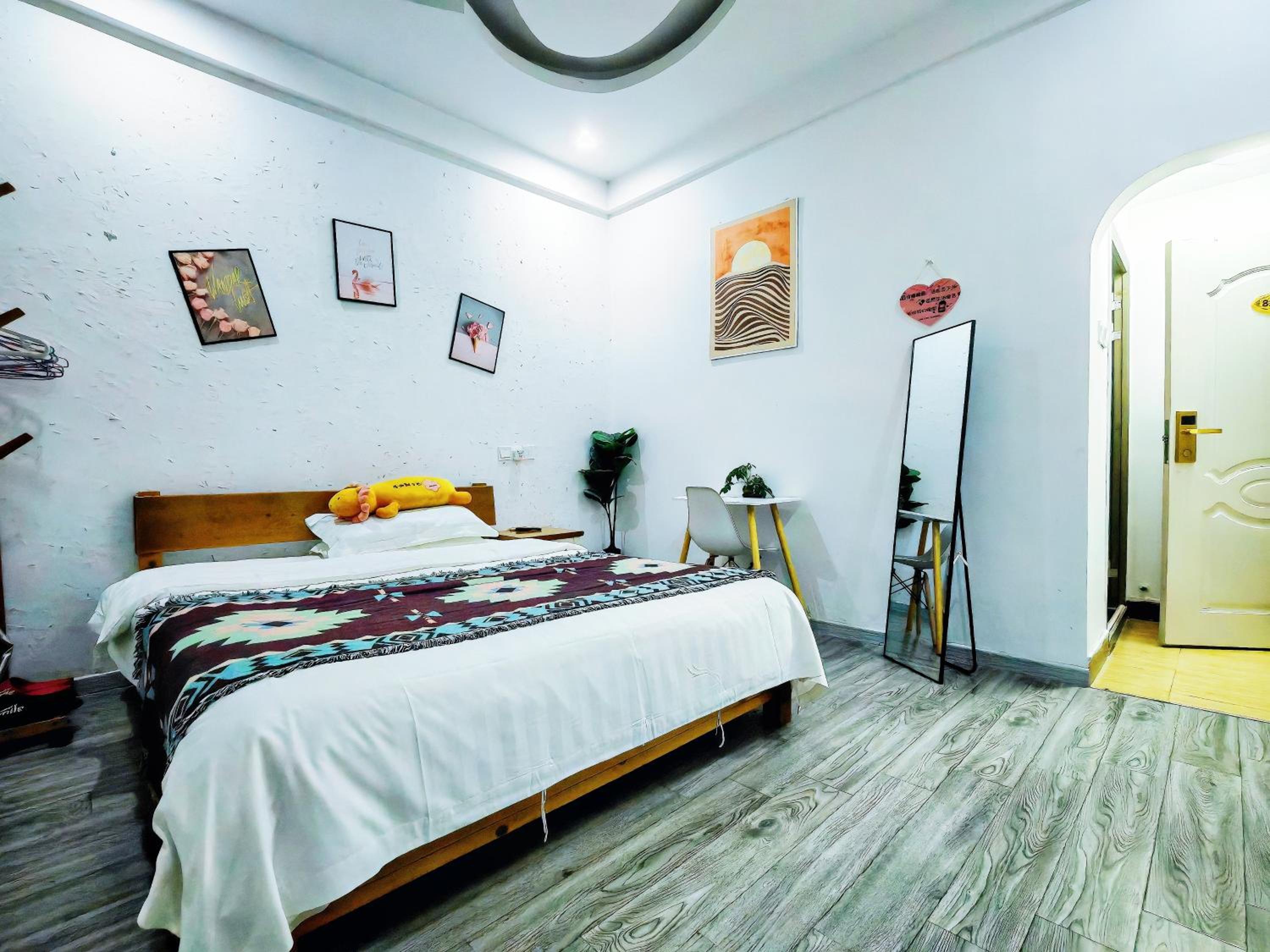 YouYouLuMing Homestay
