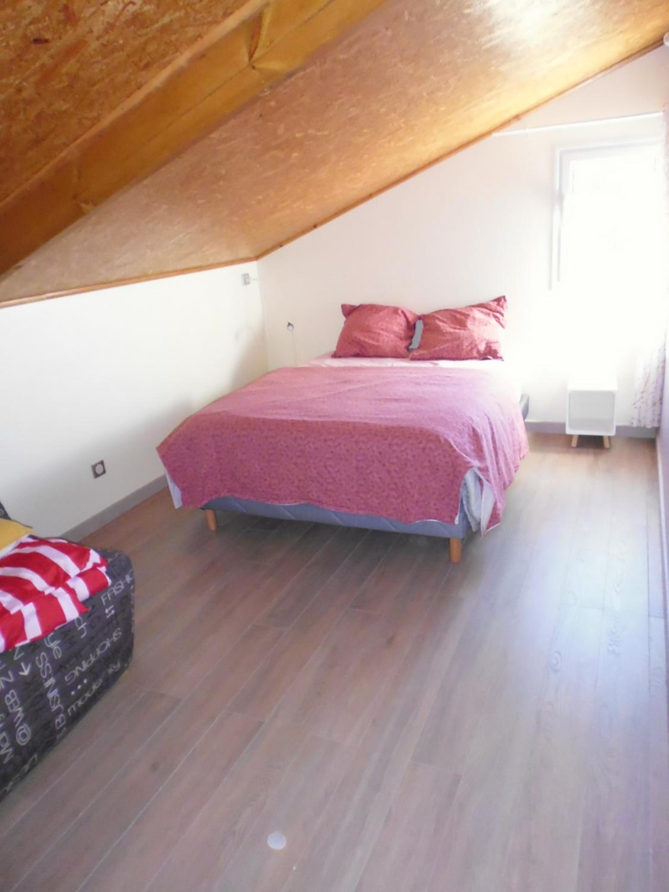 Petite maison avec piscine view 5