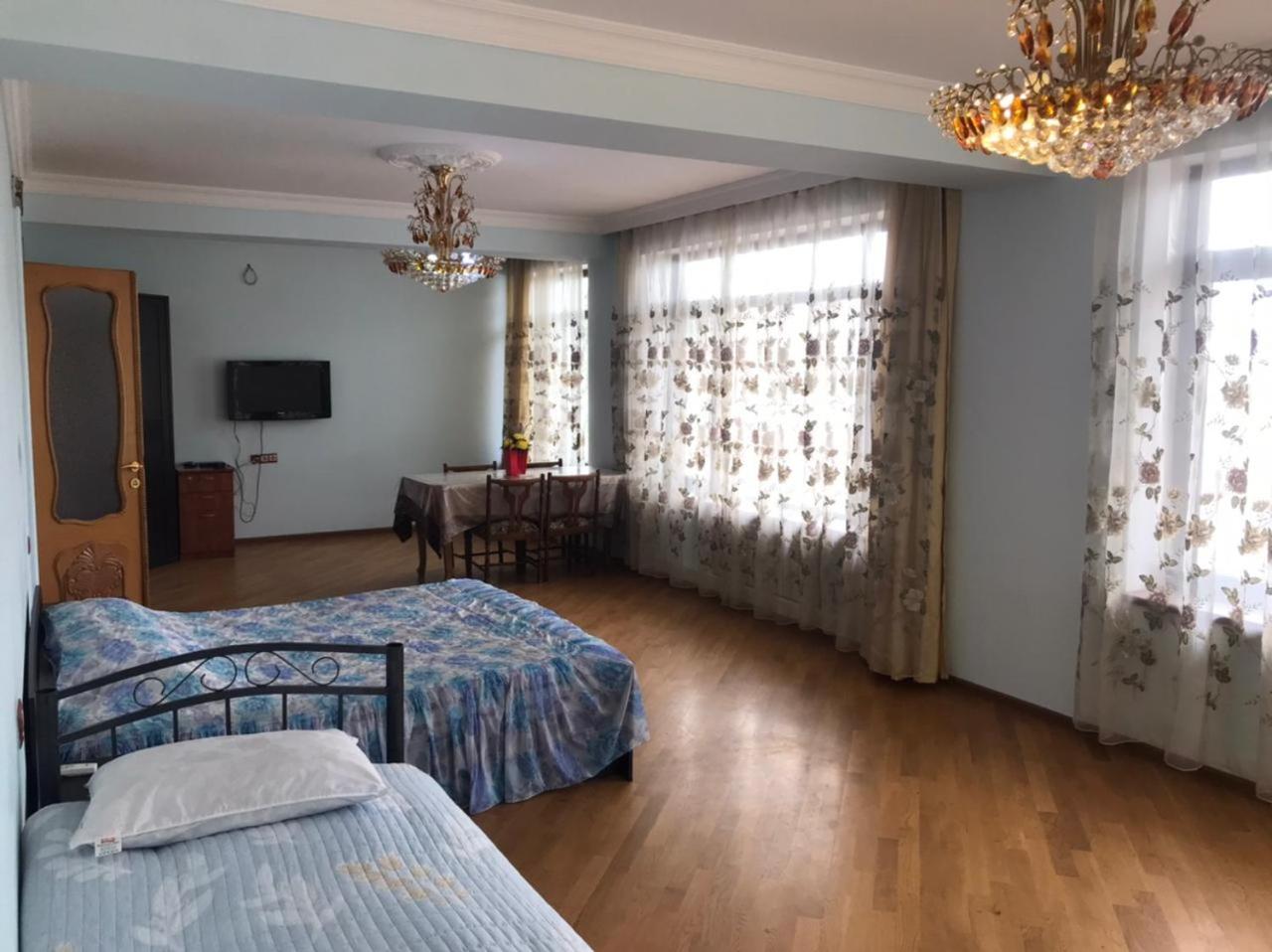 Apartment near seaside