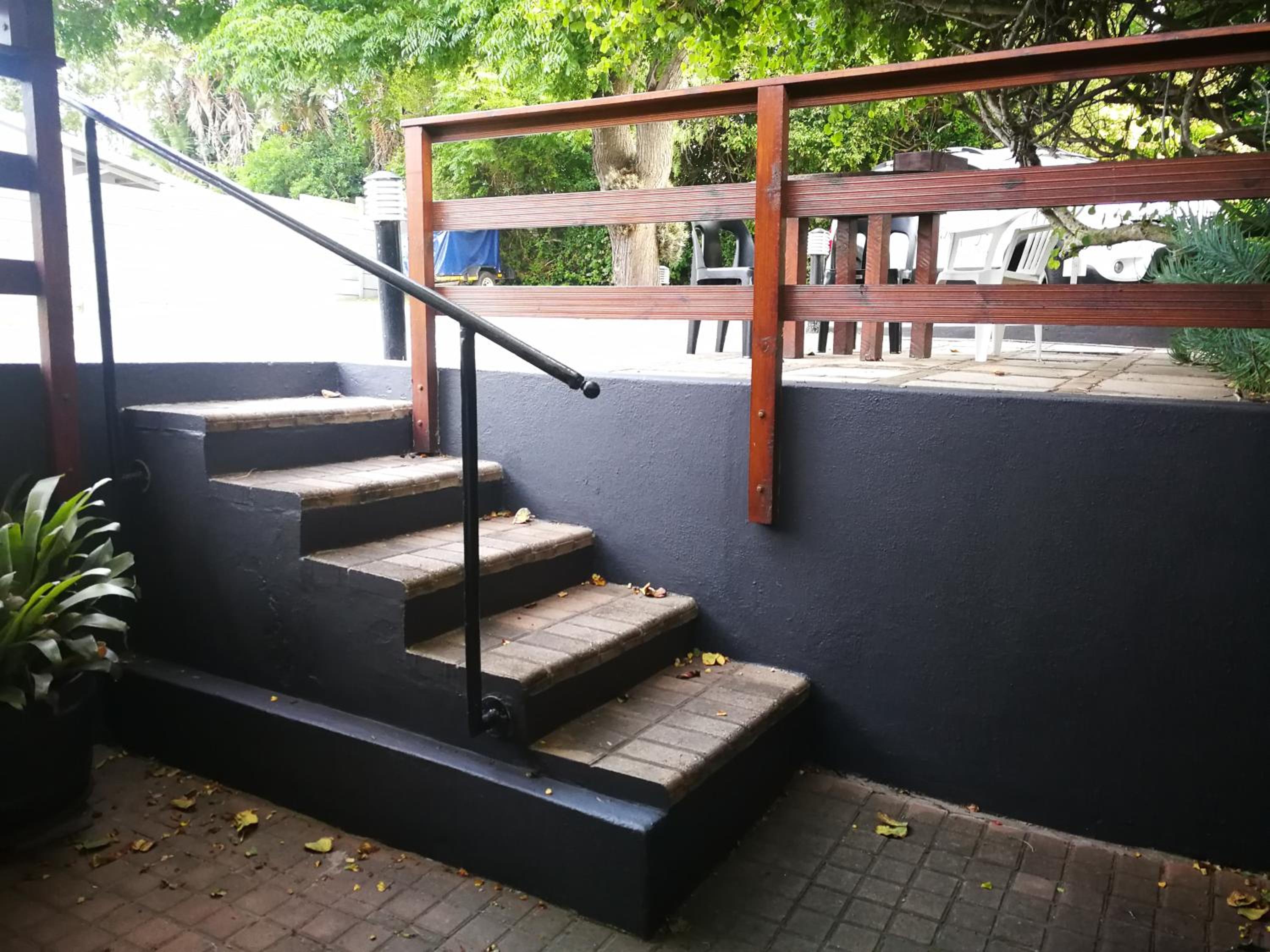 Dempsey's Self-Catering Guest House