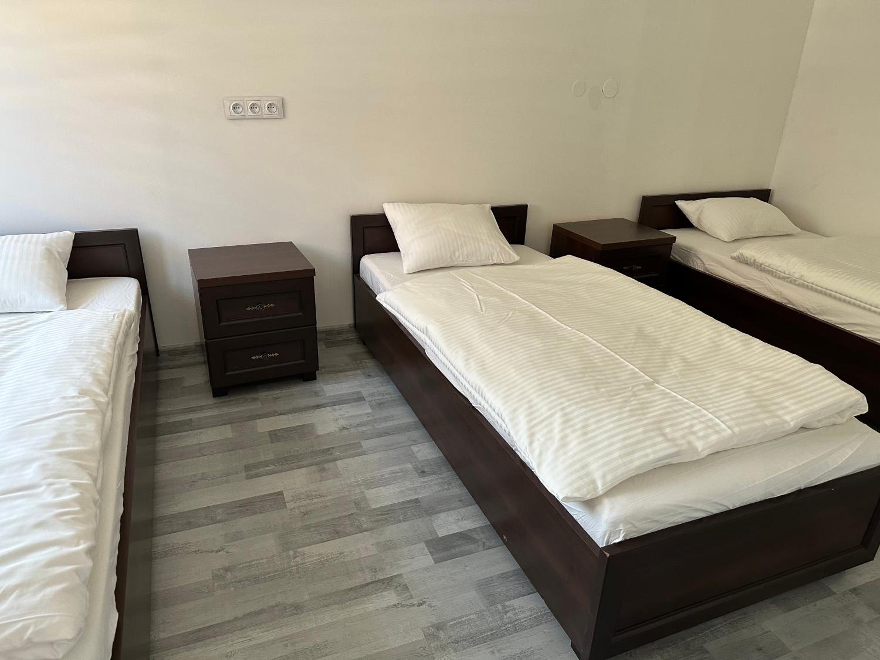 Guesthouse - R