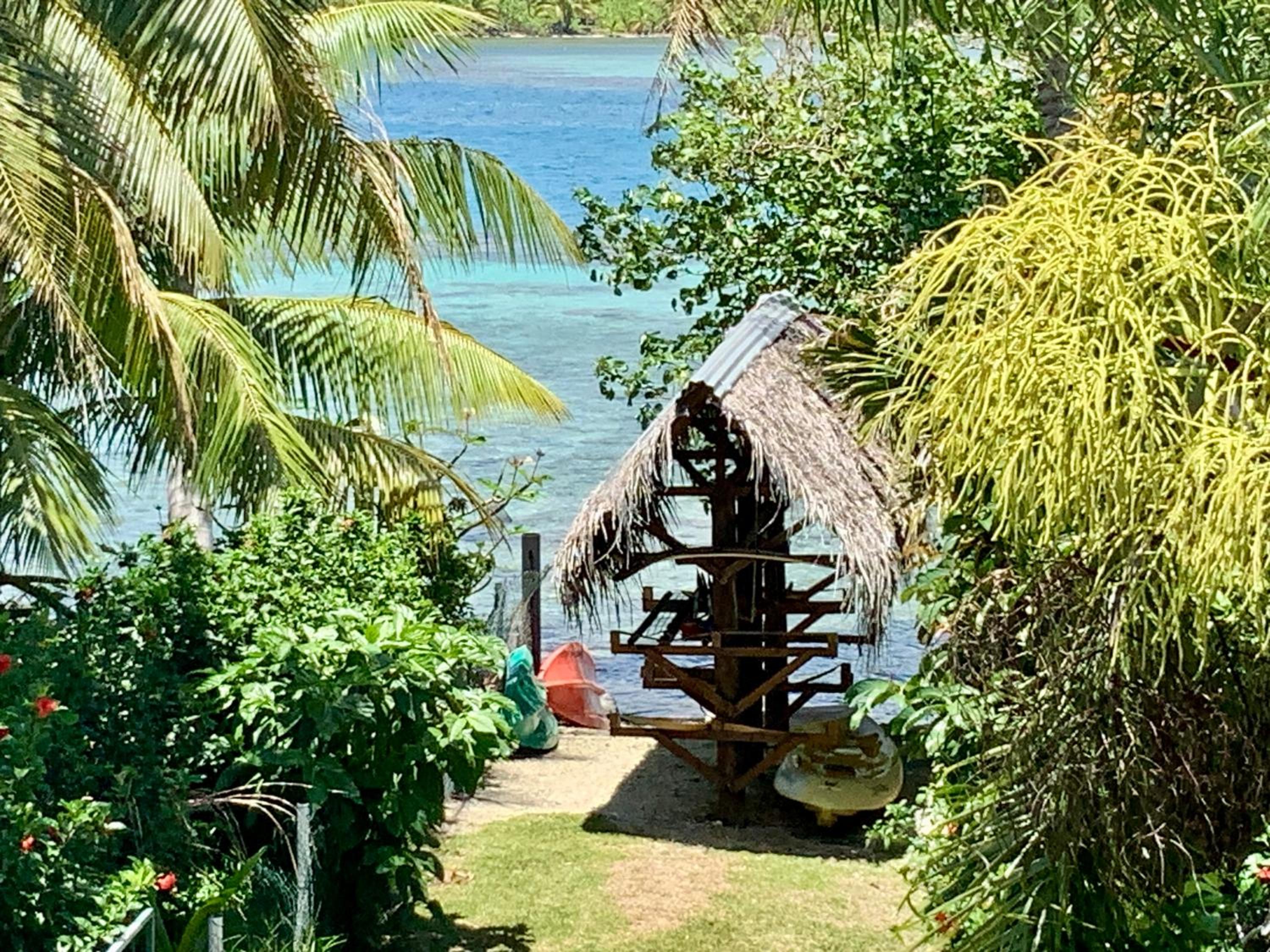 Maison avec vue exceptionnelle lagon et mer, accès privé lagon view 5