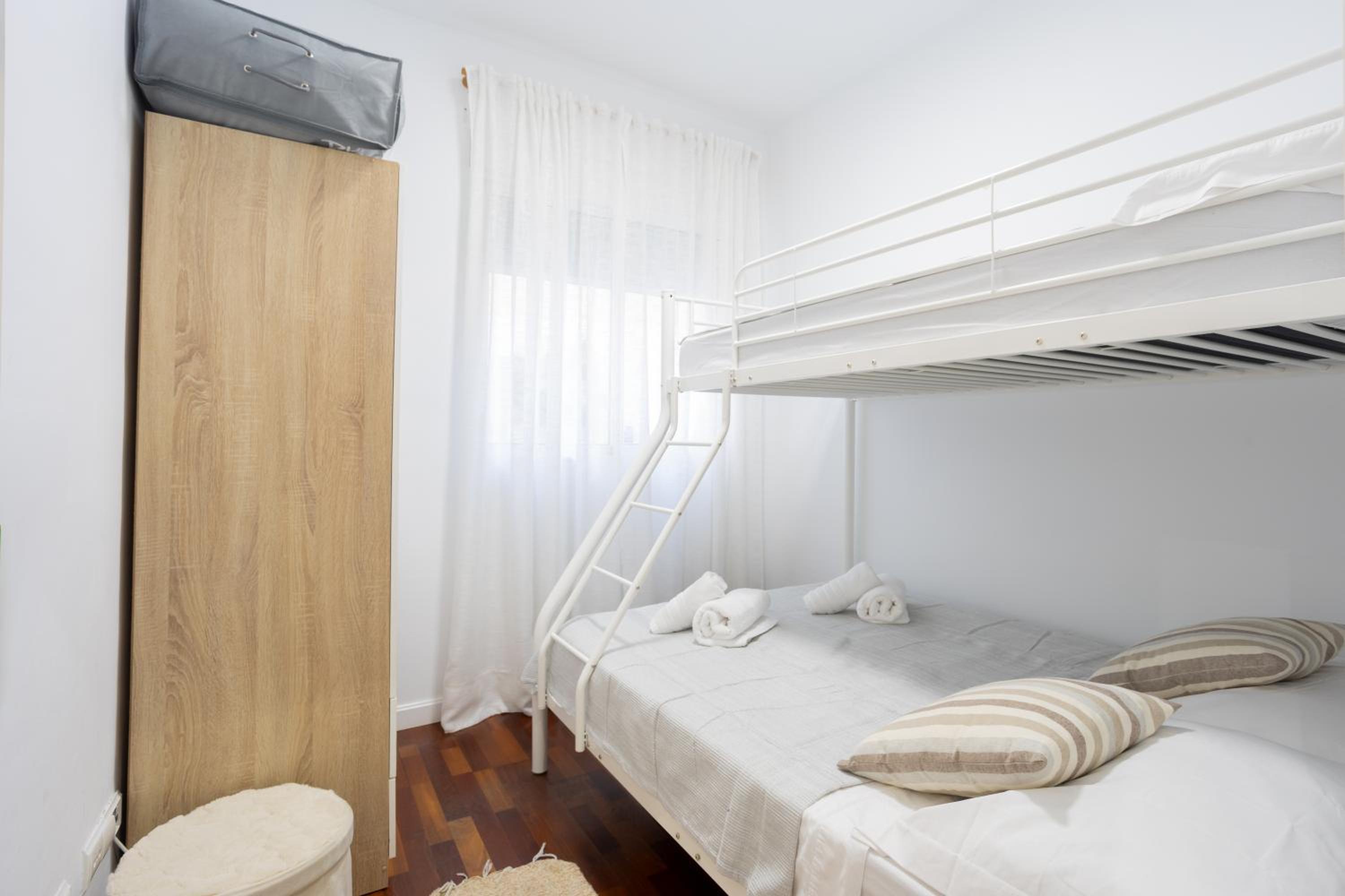 Casas349h Santa Barbara
