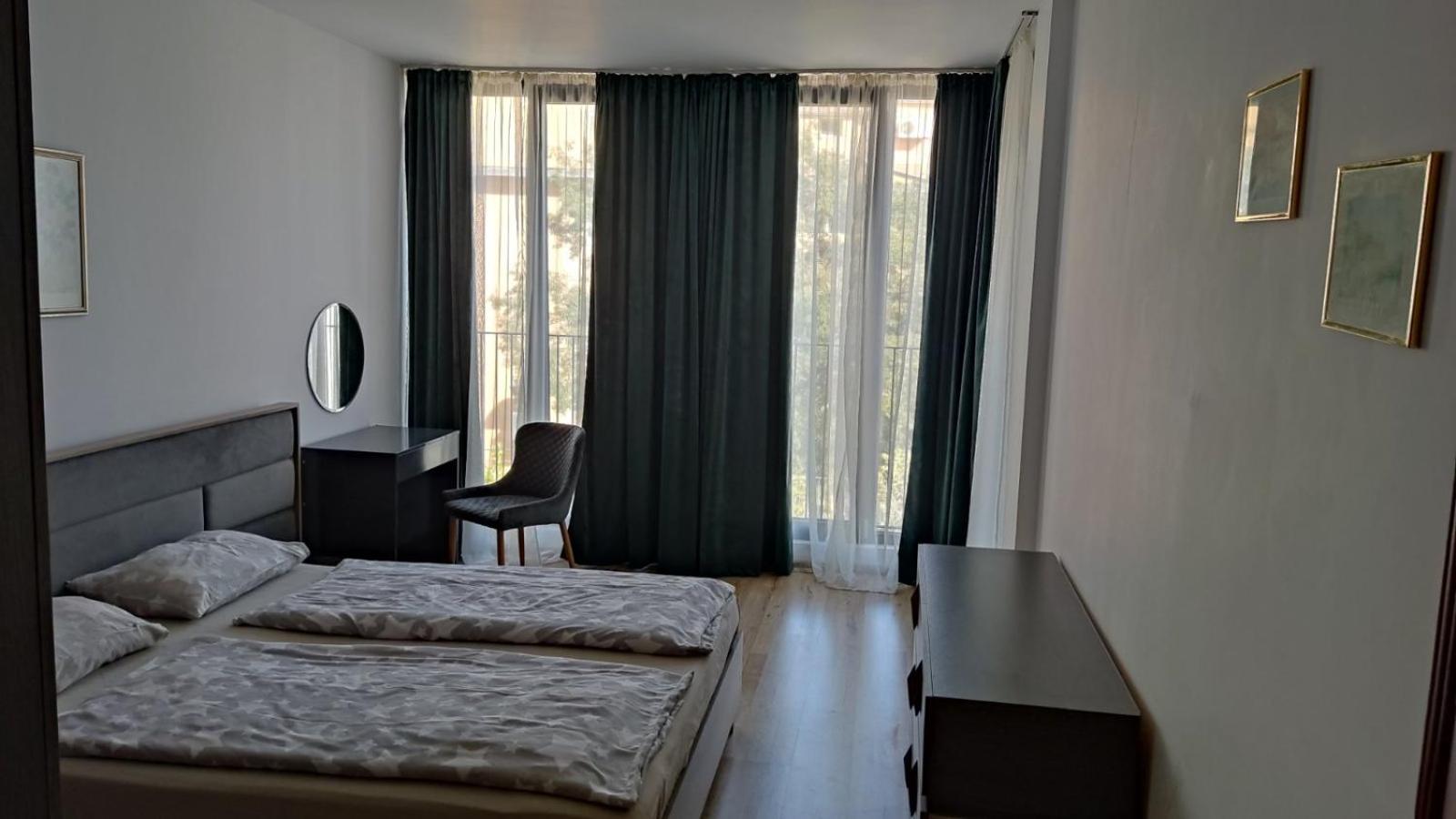 Boutique Apartment Marine Garden