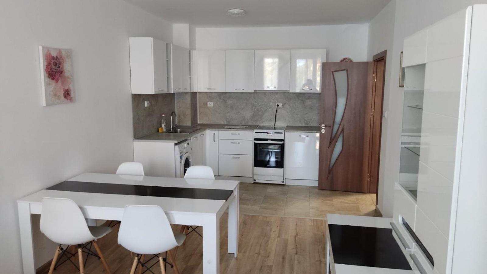 Boutique Apartment Marine Garden