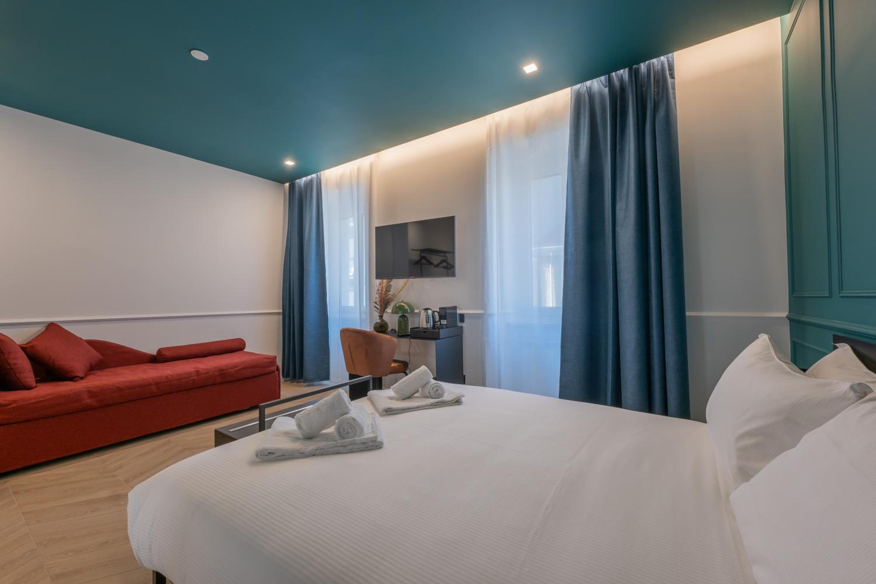 Maria Cristina Boutique Rooms