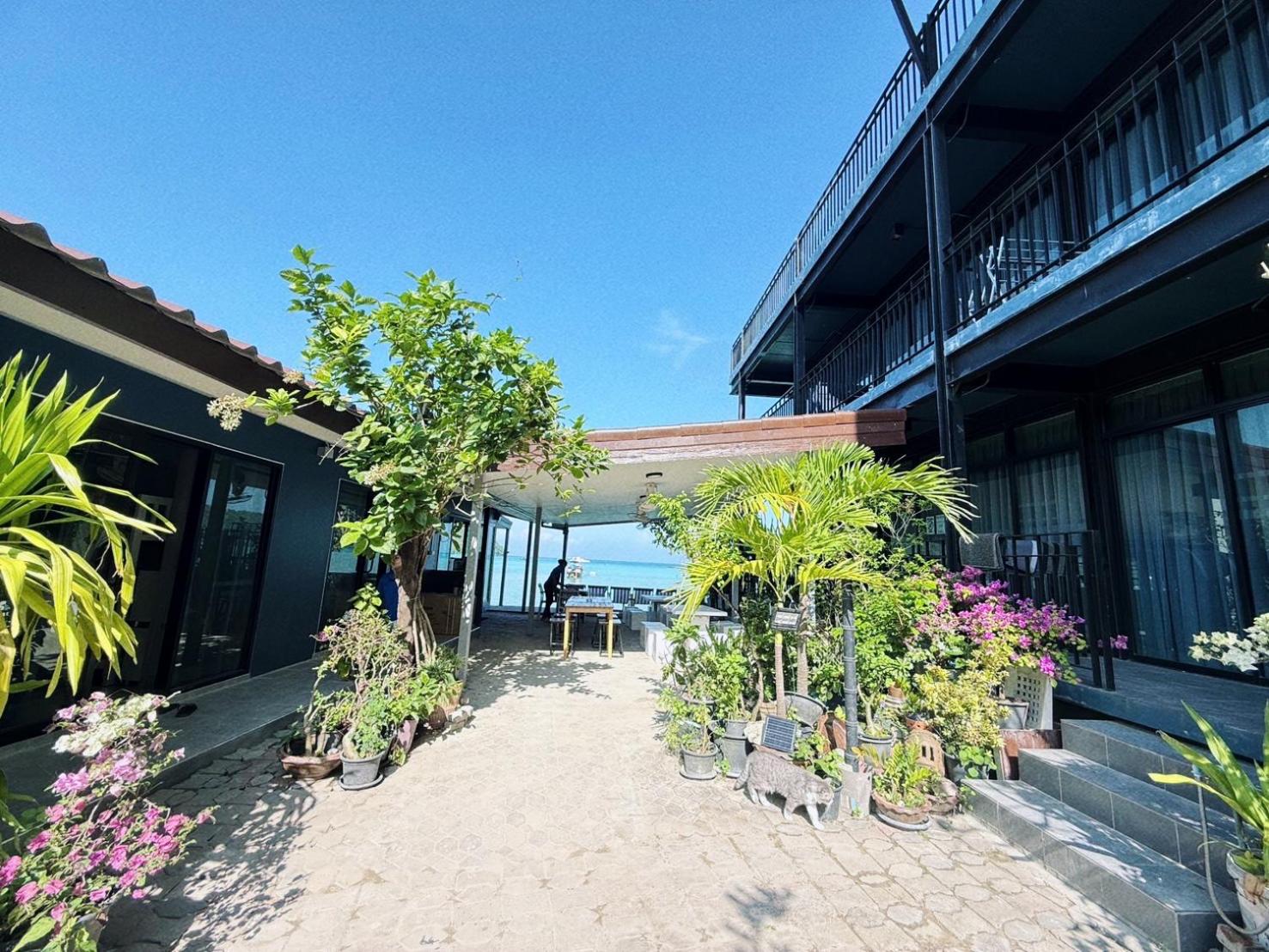The One Hostel Phi Phi Island