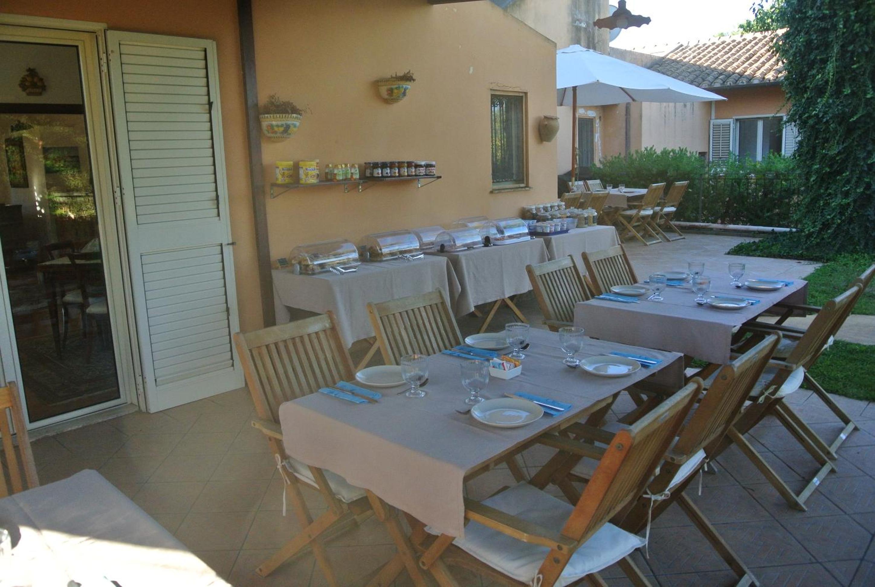 Villa Carlotta Resort