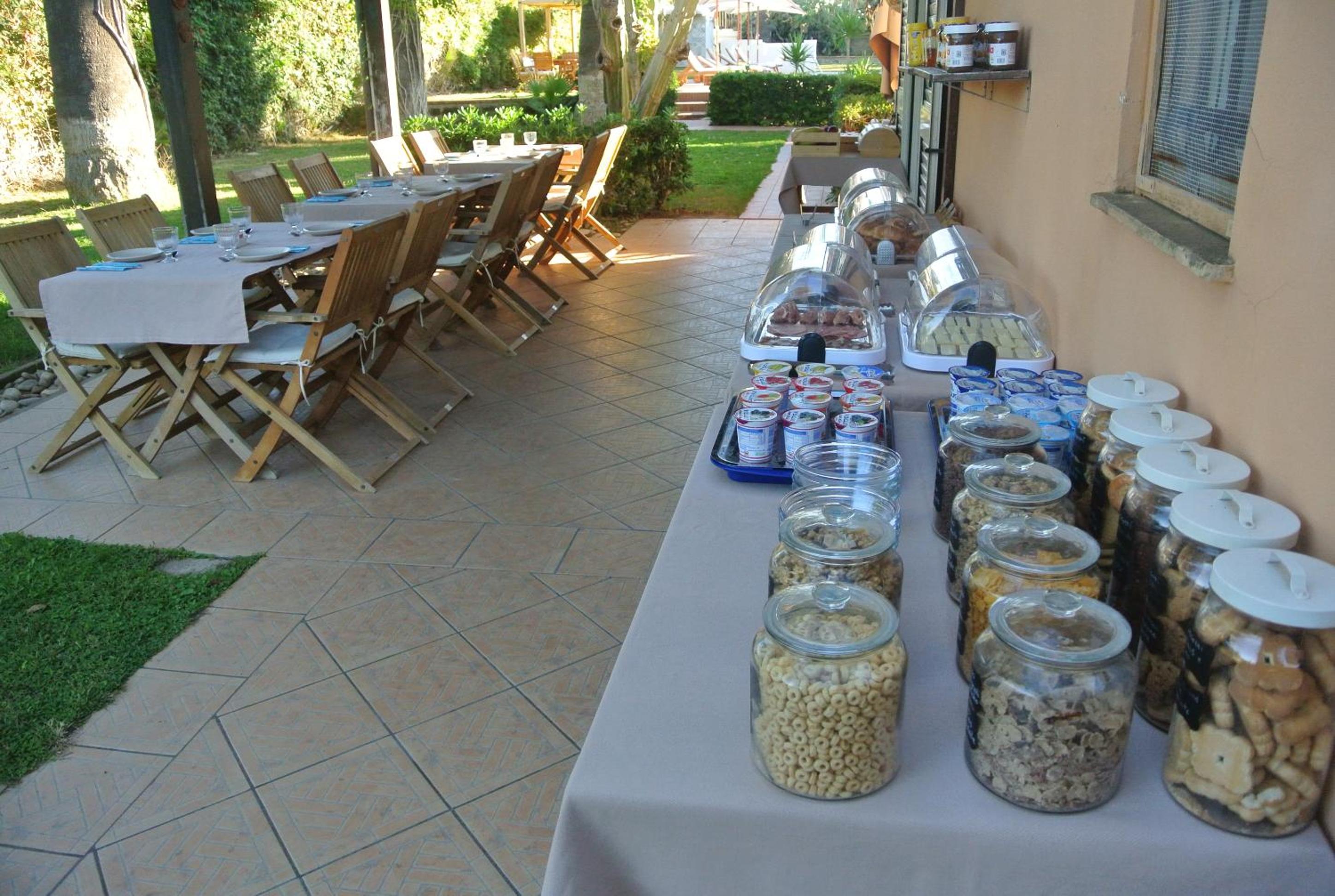 Villa Carlotta Resort