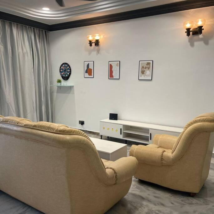 CozyThemed 11 pax DesaPark Publika MITEC PWTC