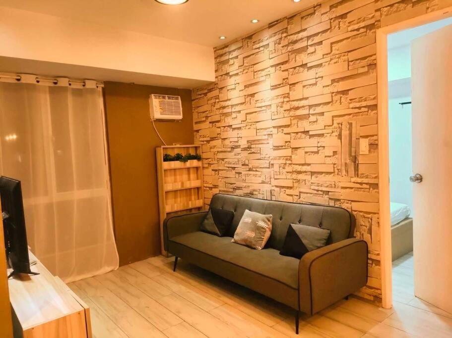One Bedroom Unit Avida Tower 2 view 5