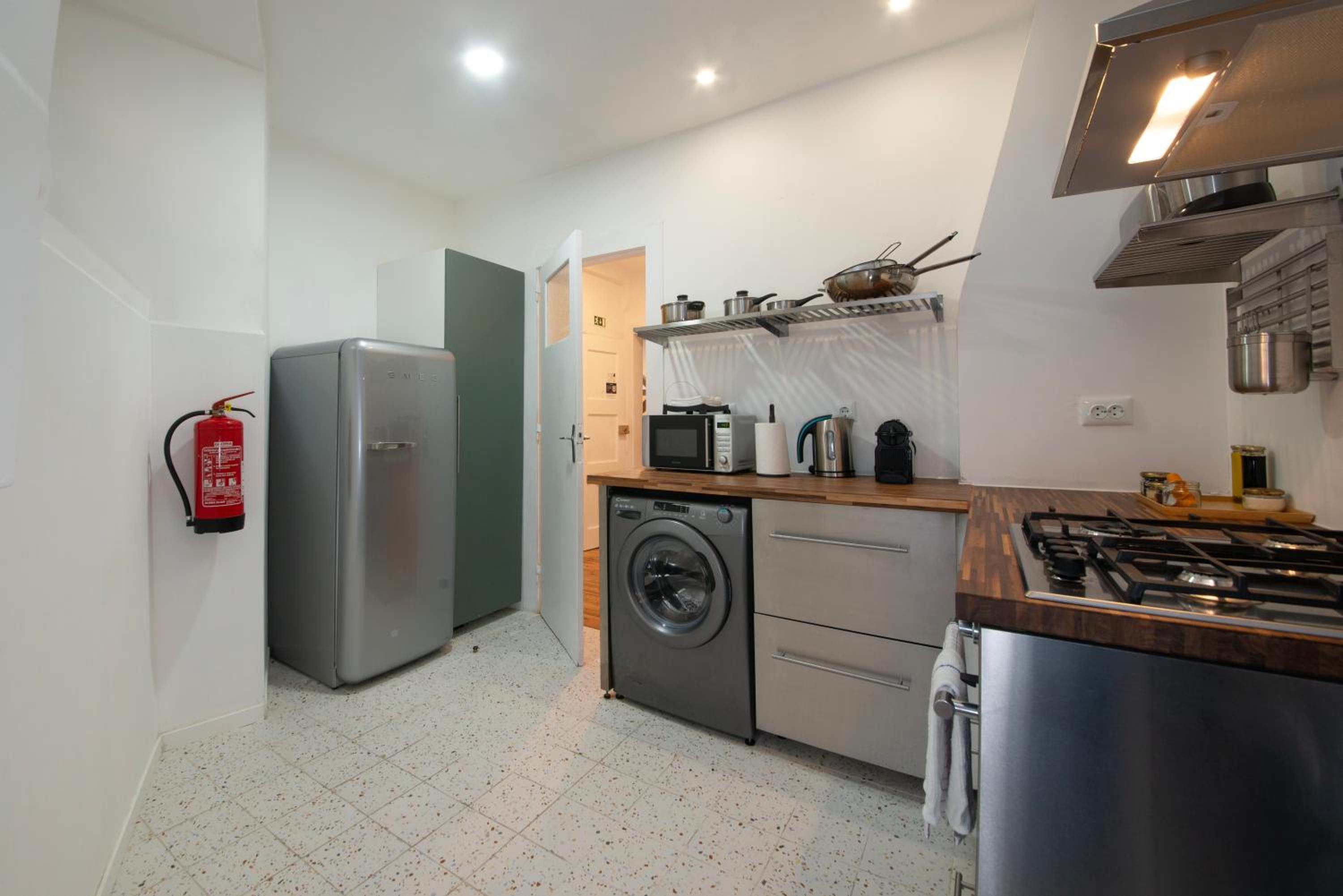 Alfama - Sé Cathedral | Lisbon Cheese & Wine Apartments