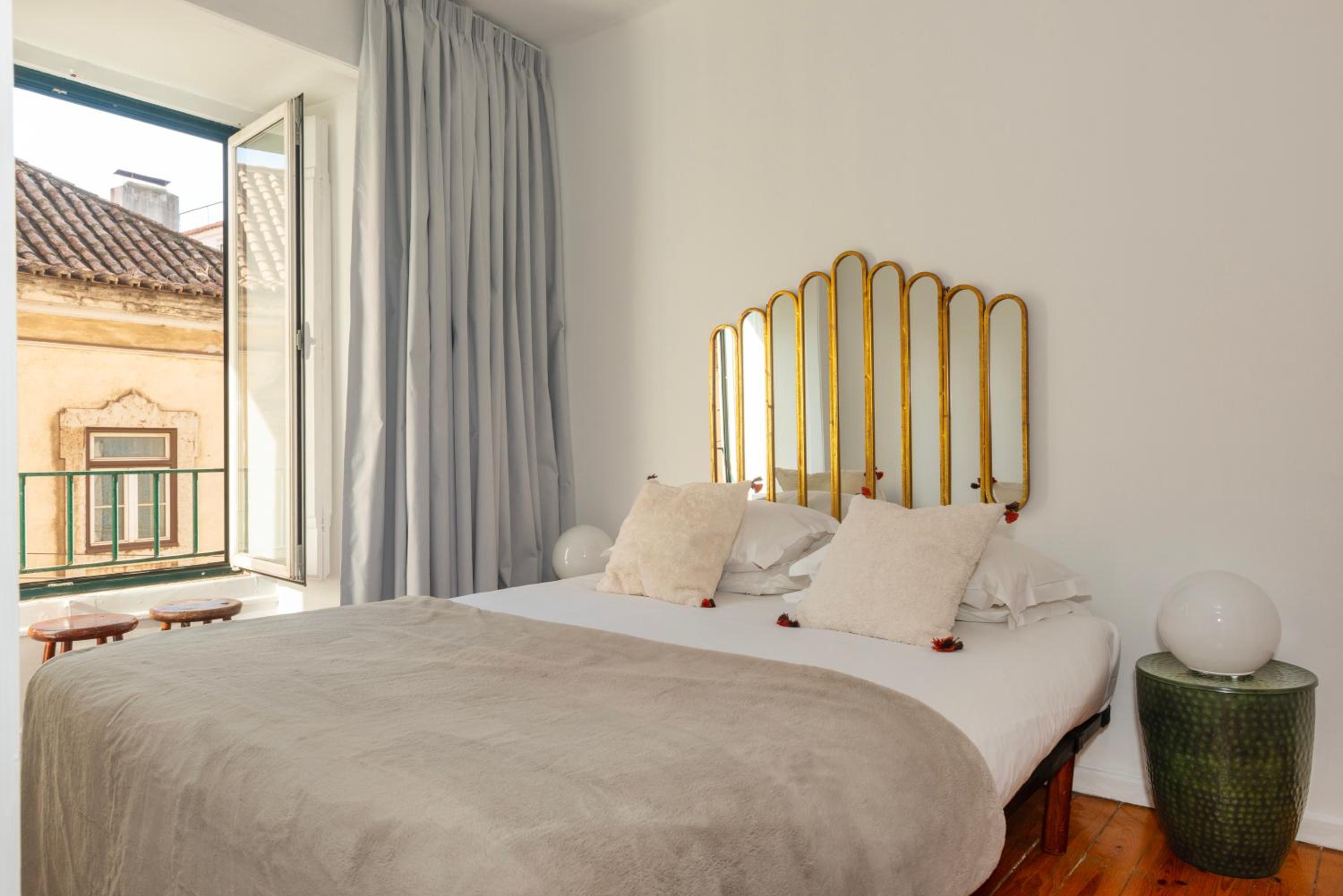 Alfama - Sé Cathedral | Lisbon Cheese & Wine Apartments