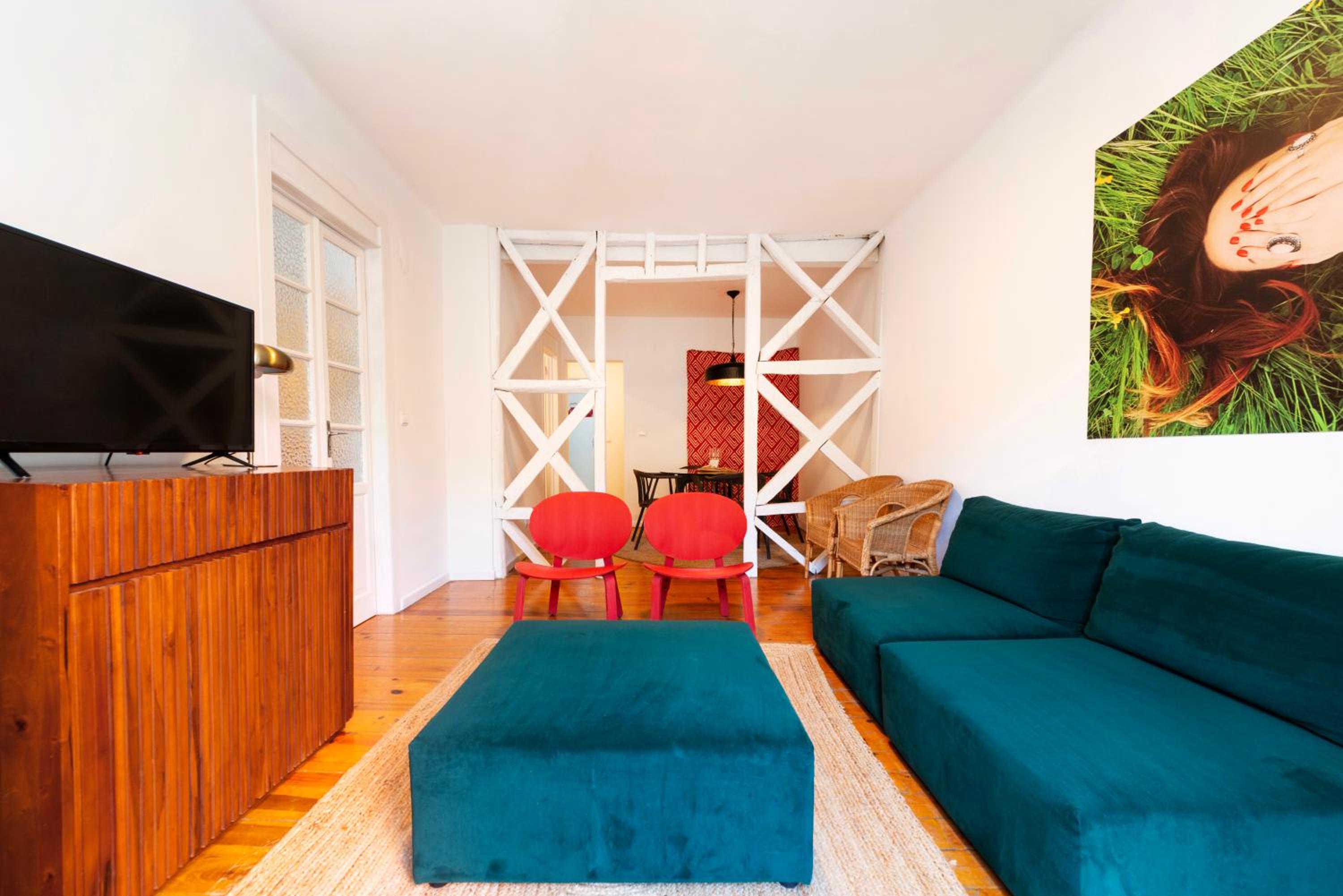 Alfama - Sé Cathedral | Lisbon Cheese & Wine Apartments