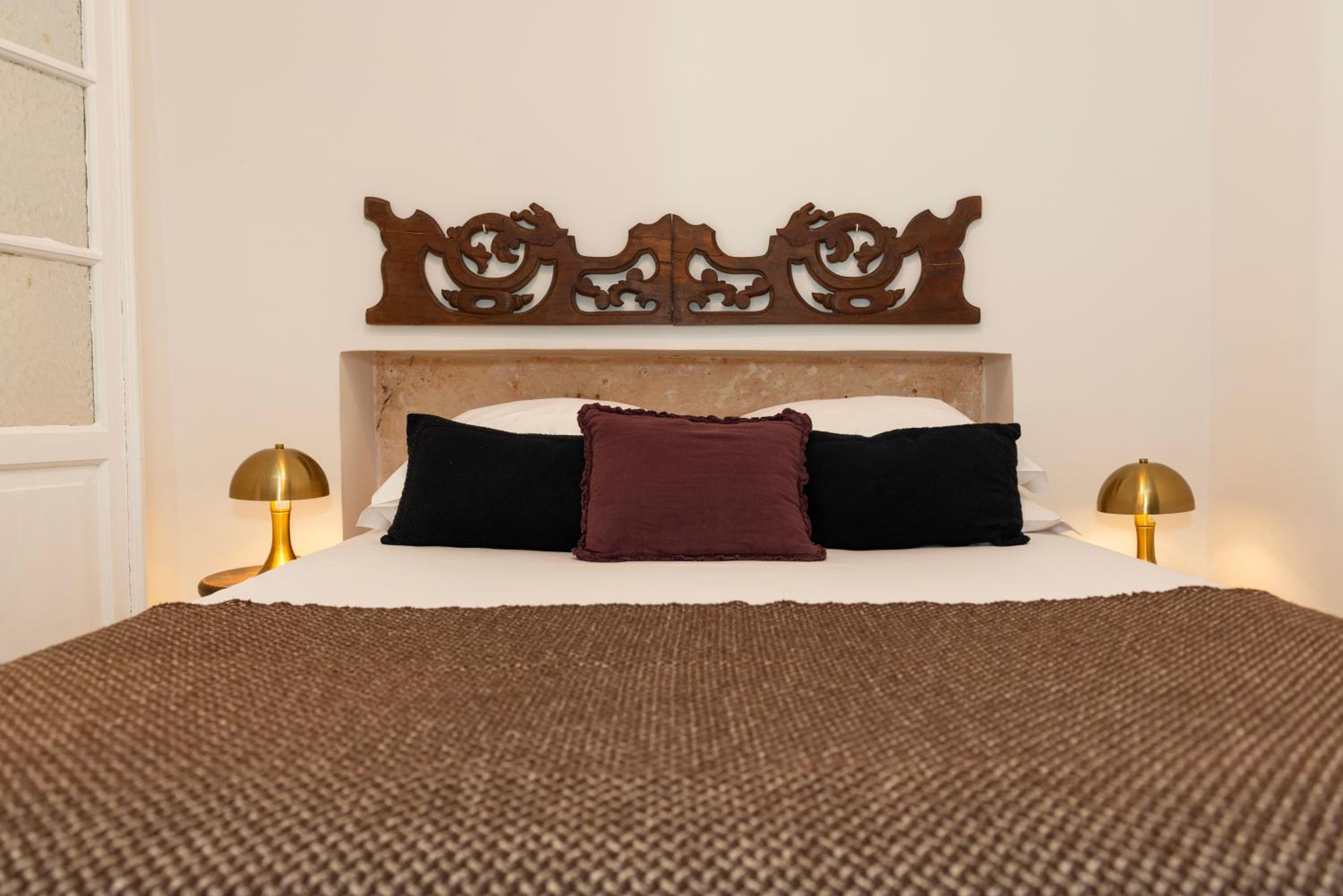 Alfama - Sé Cathedral | Lisbon Cheese & Wine Apartments