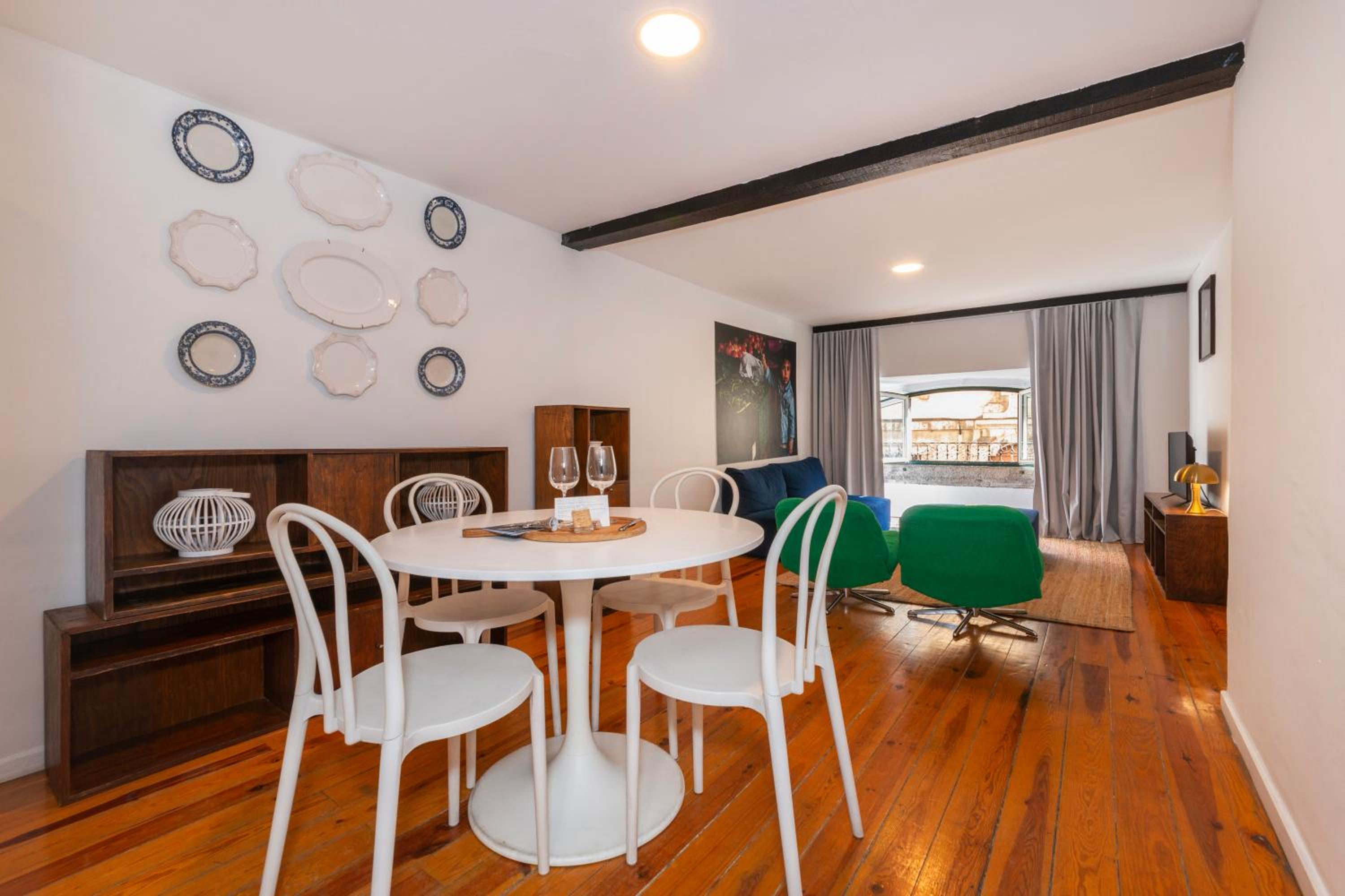 Alfama - Sé Cathedral | Lisbon Cheese & Wine Apartments