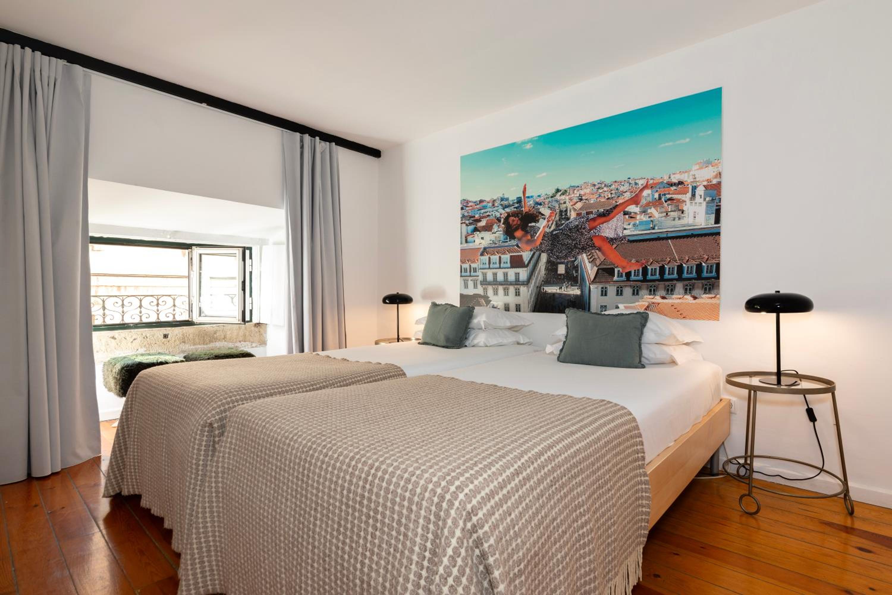 Alfama - Sé Cathedral | Lisbon Cheese & Wine Apartments