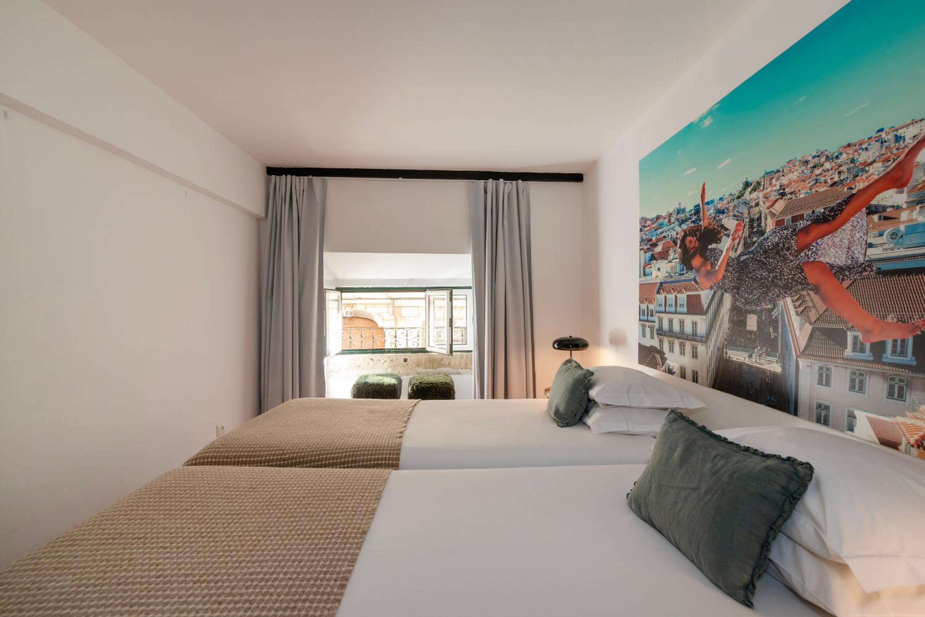 Alfama - Sé Cathedral | Lisbon Cheese & Wine Apartments