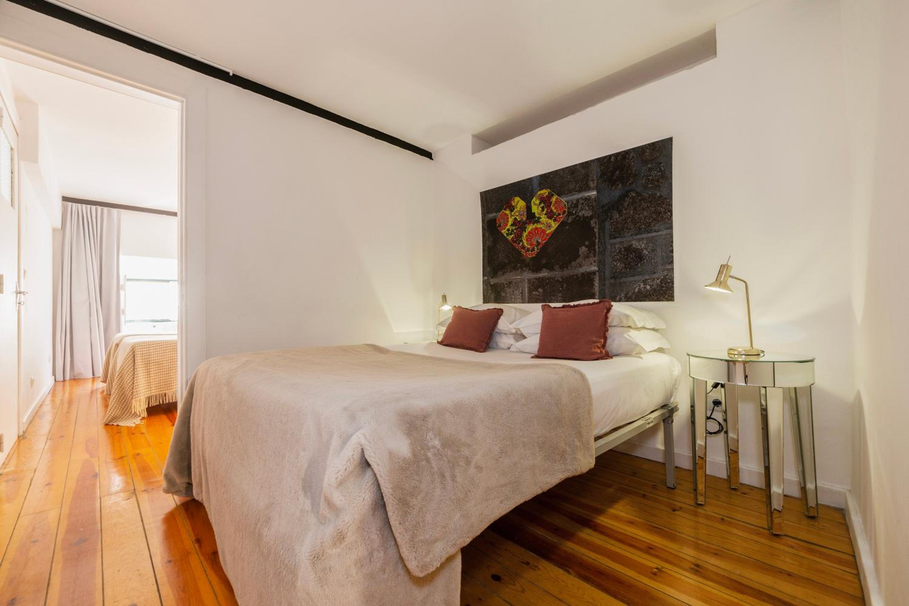 Alfama - Sé Cathedral | Lisbon Cheese & Wine Apartments