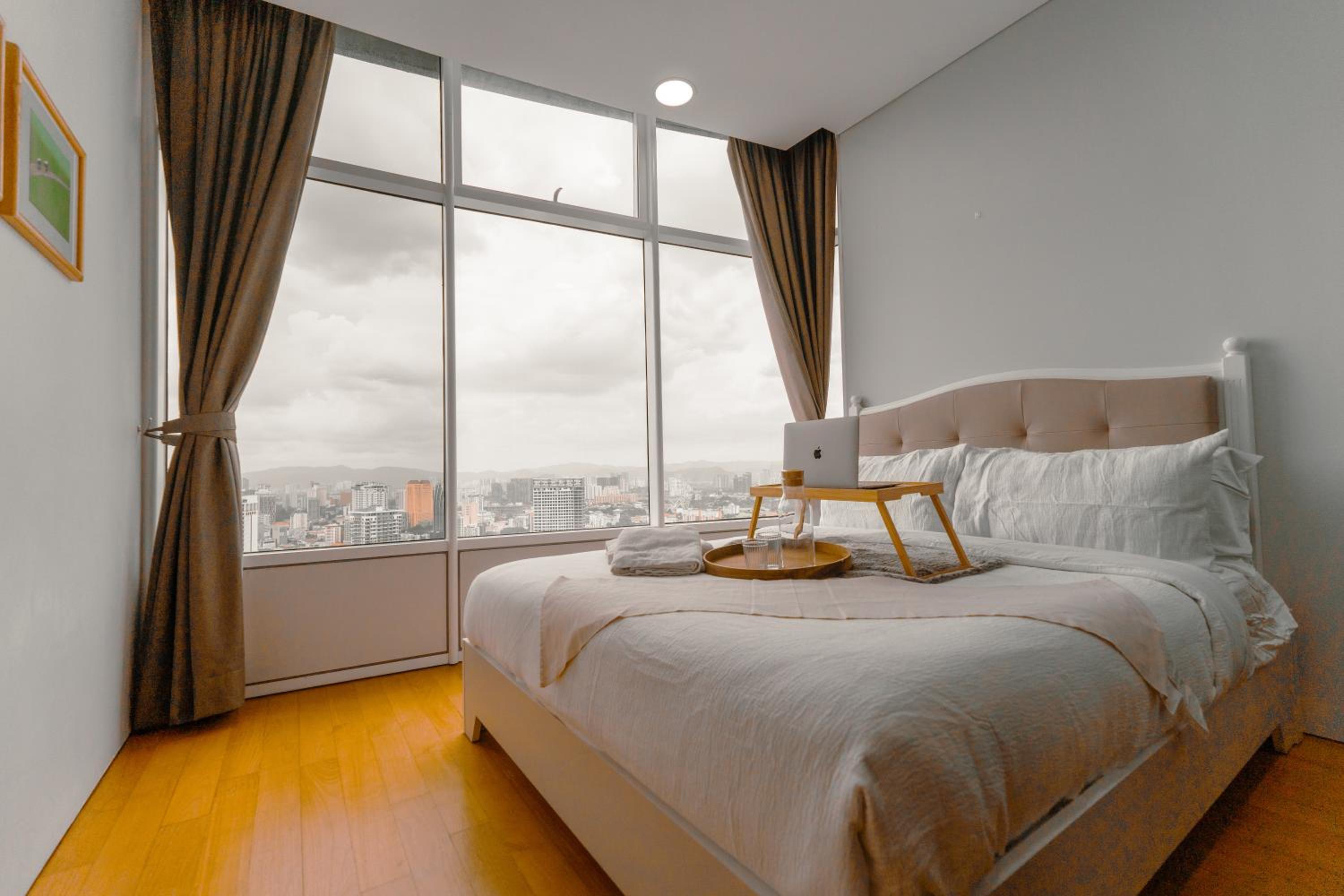 Sky Suites by The Pureloft