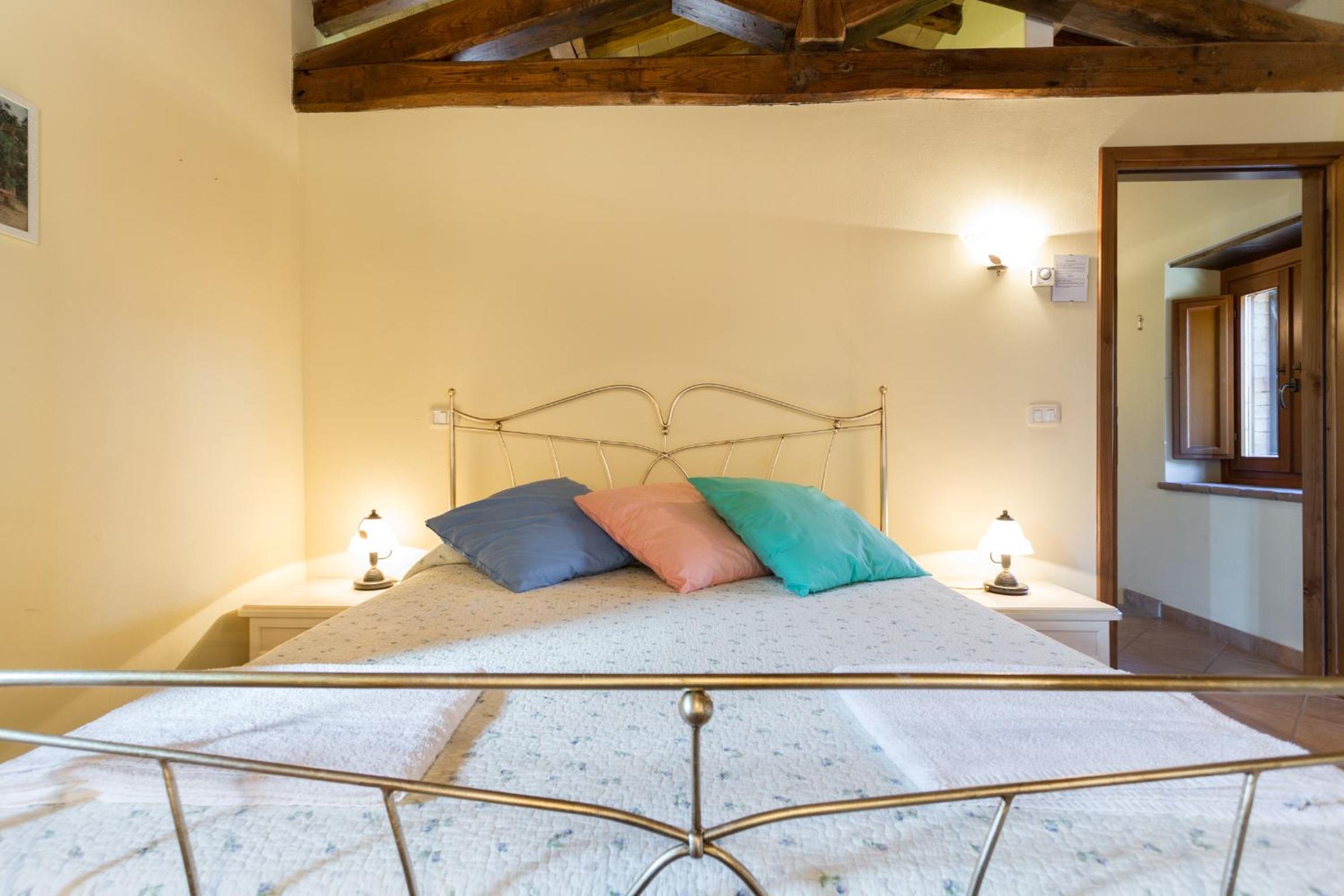 Casale in Teverina view 5