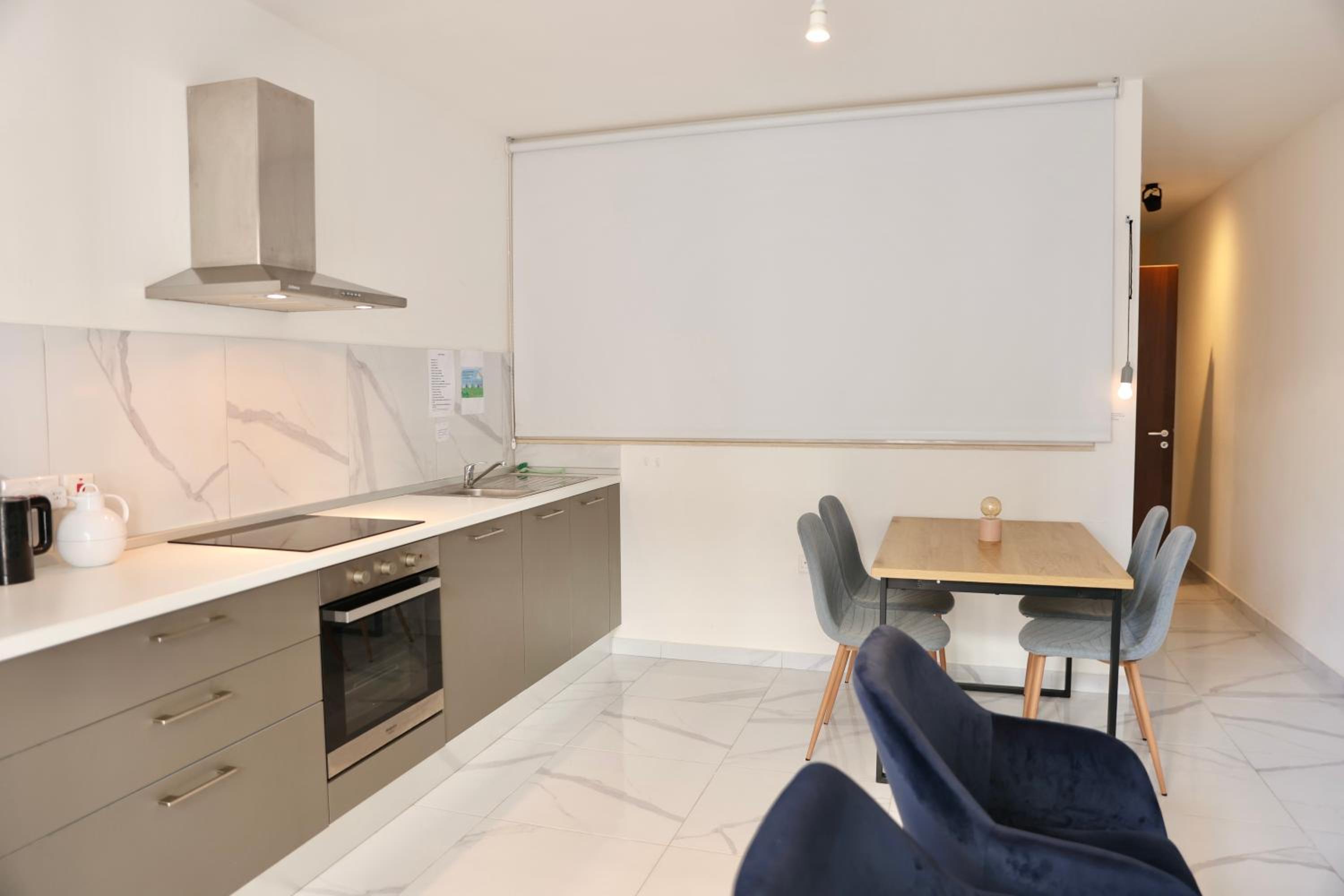 Cosy 2BR Apt with private balcony in Xlendi by 360 Estates photo 4