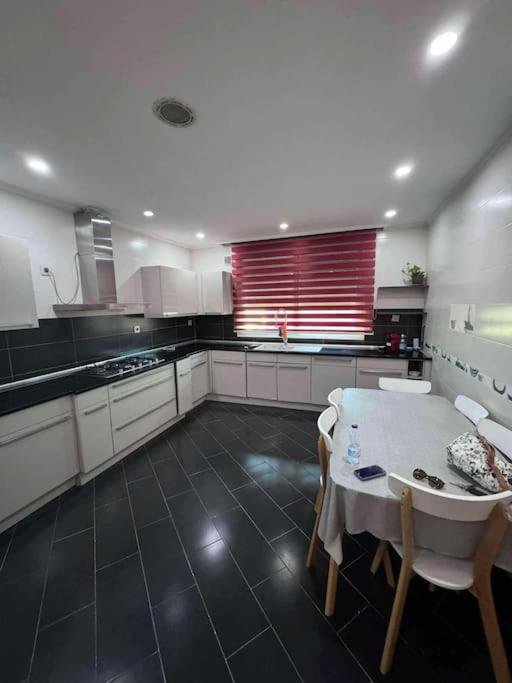 Modern Apartment in El Achour