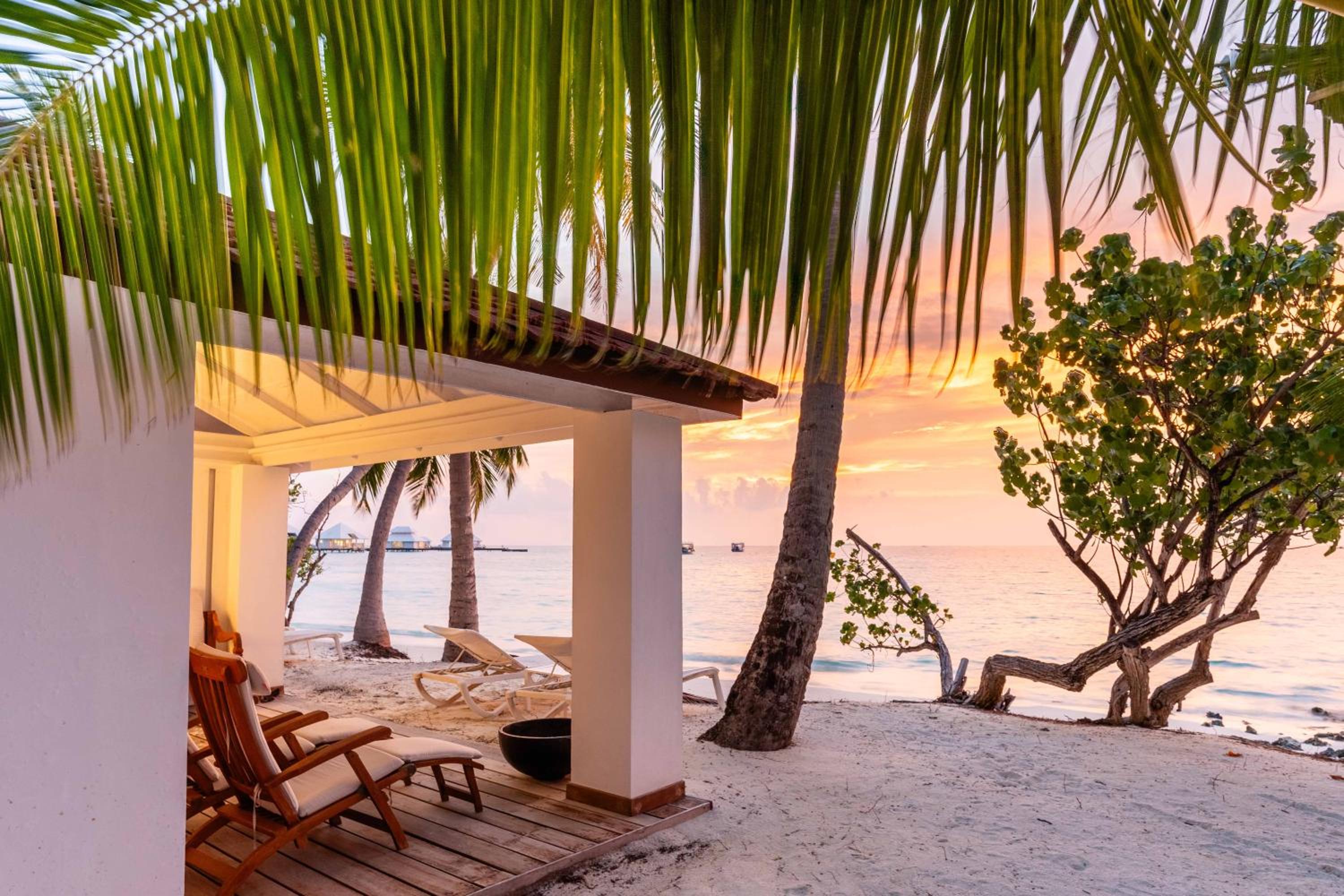 Hotel Diamonds Athuruga Maldives Resort & Spa - Image 1