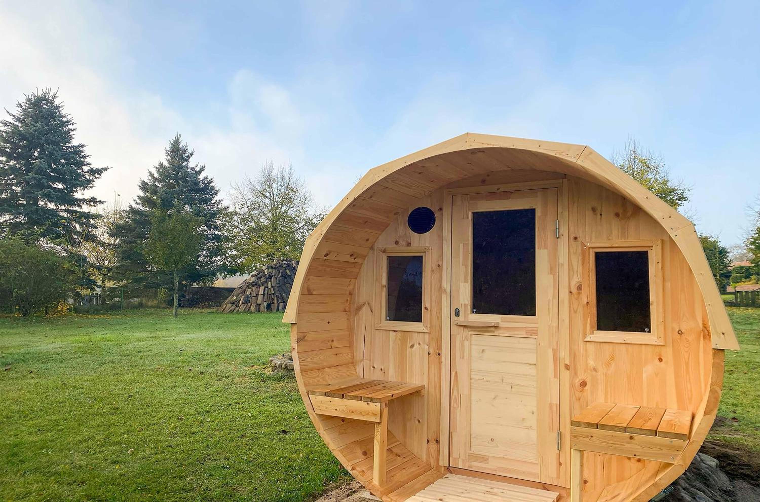 Fischadler - Ferienwohnung mit Terrasse, Kamin, Bootsverleih & Seezugang