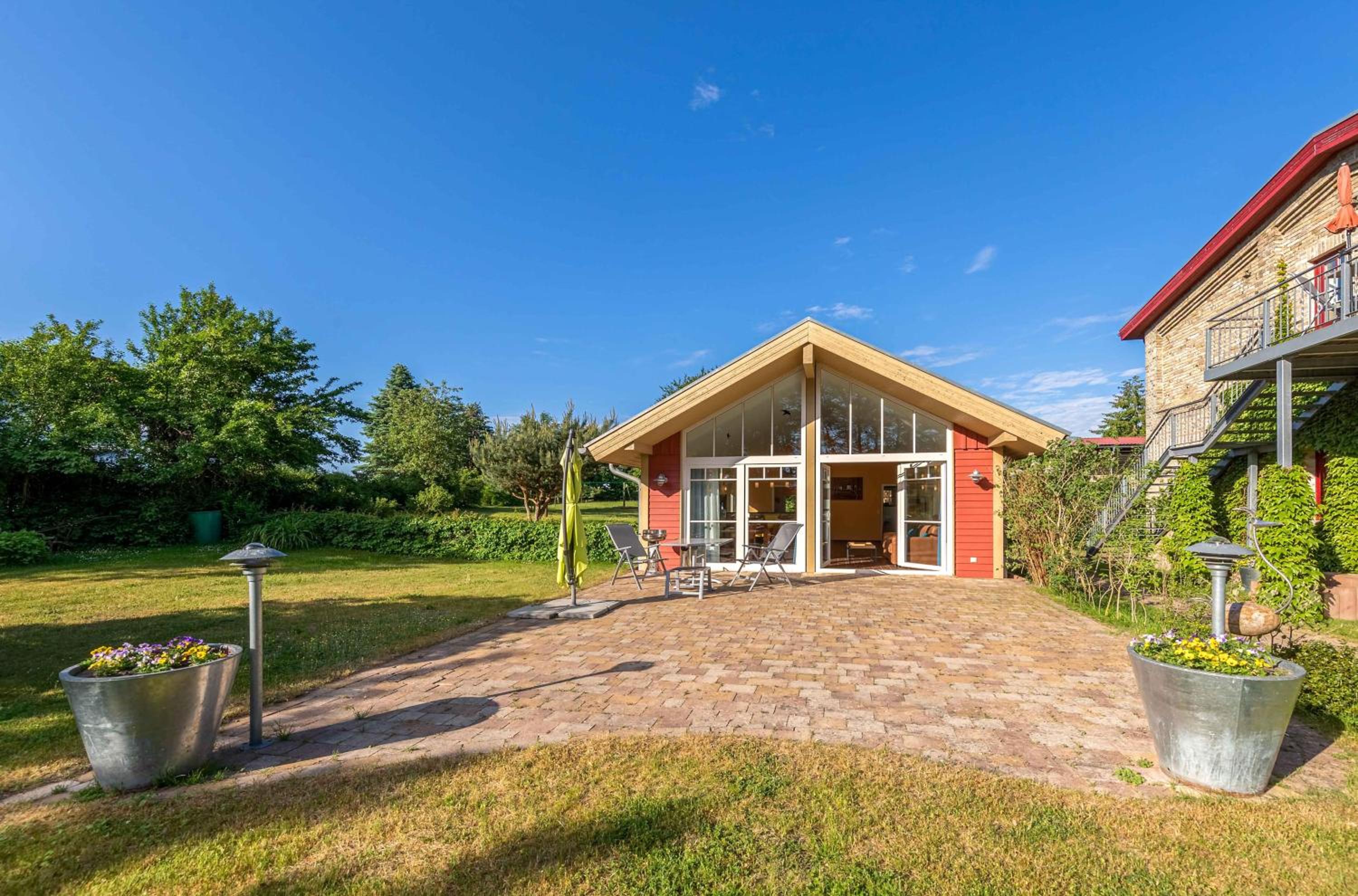 Wildgans - Stilvolles Ferienhaus mit Terrasse, Seeblick Naturidylle am Loppiner See - Property Image 13